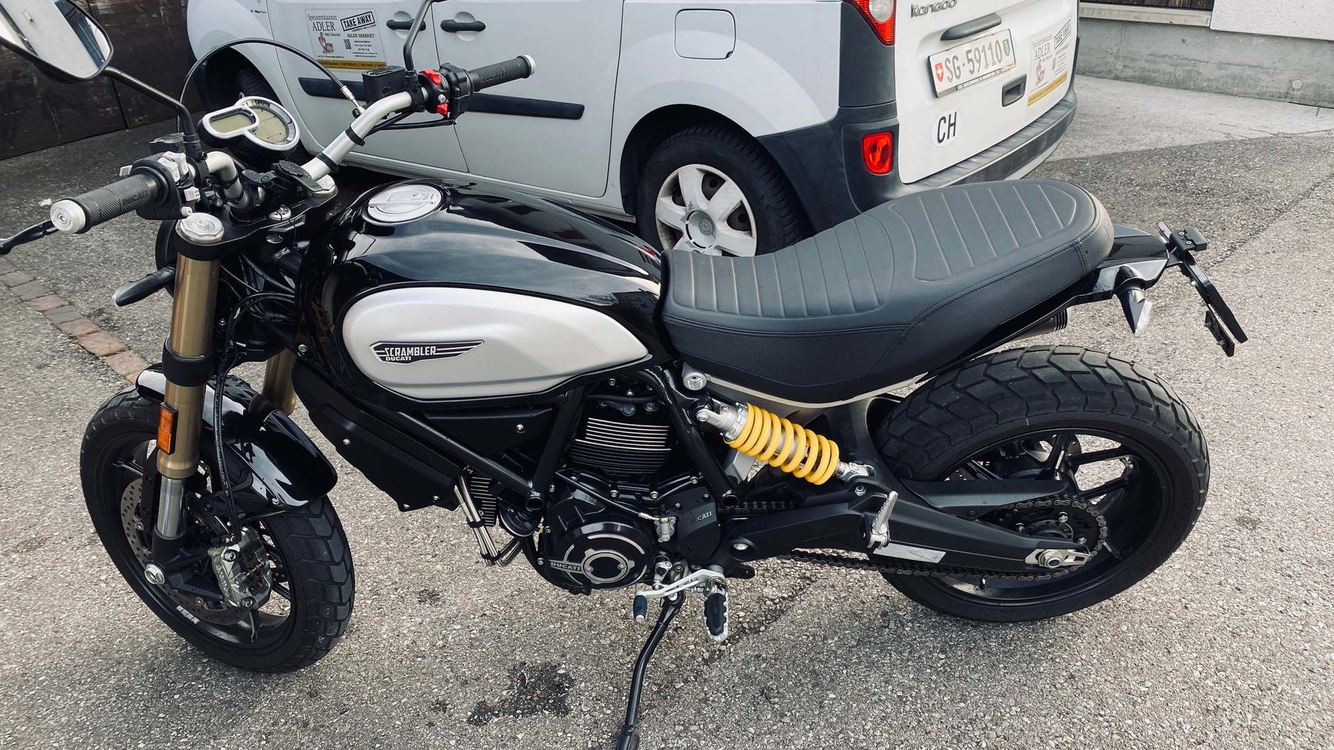 DUCATI Scrambler 1100-image-3