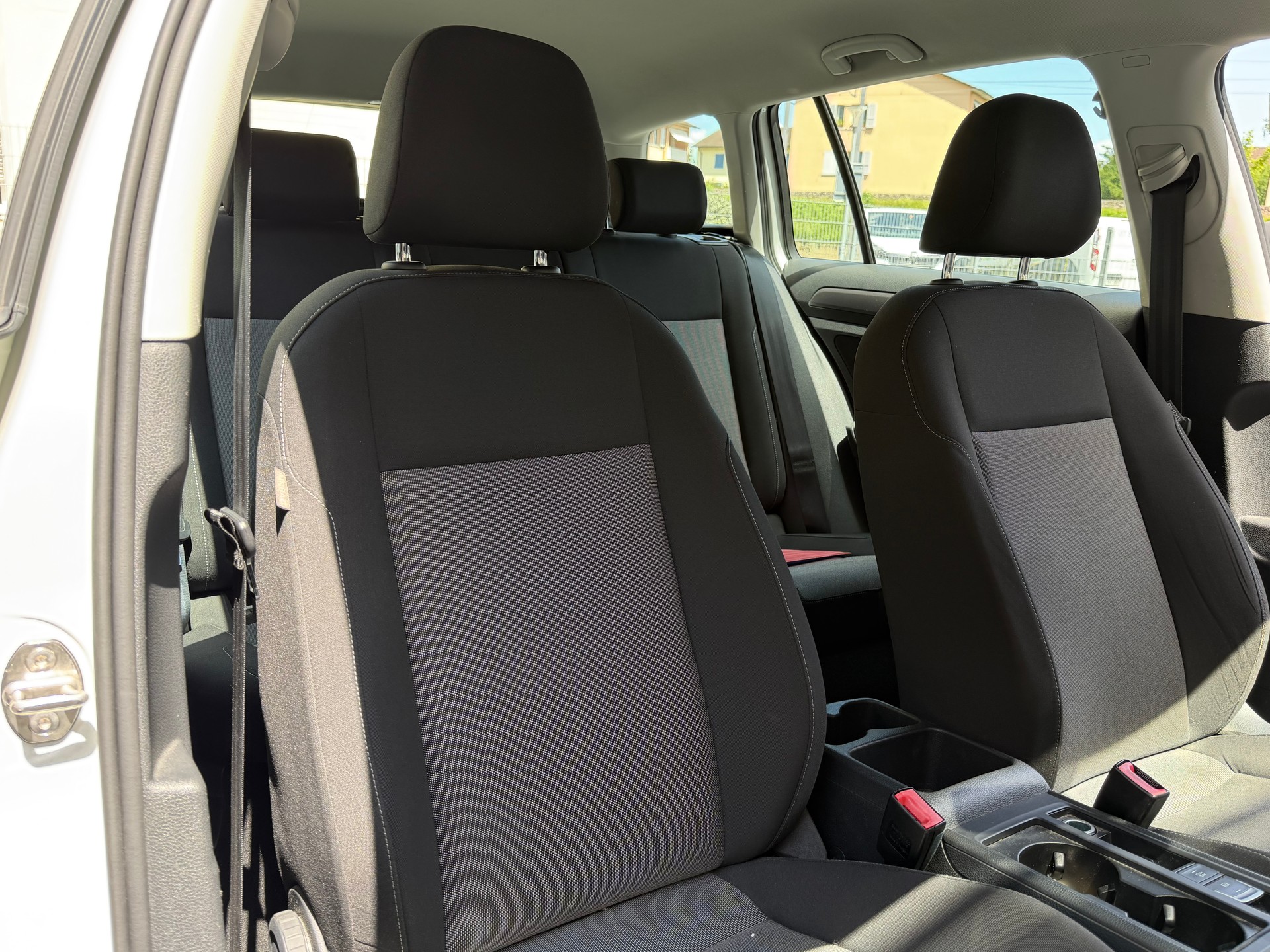 VW Golf Variant 1.2 TSI Trendline*Ab MFK&Service*CH-FHZ*1.Hand*Sparsam&Zuverlässig*-image-11