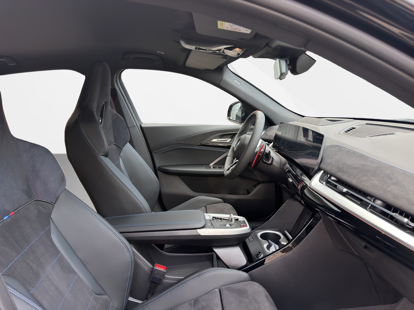 BMW X2 xDrive M35i-image-17