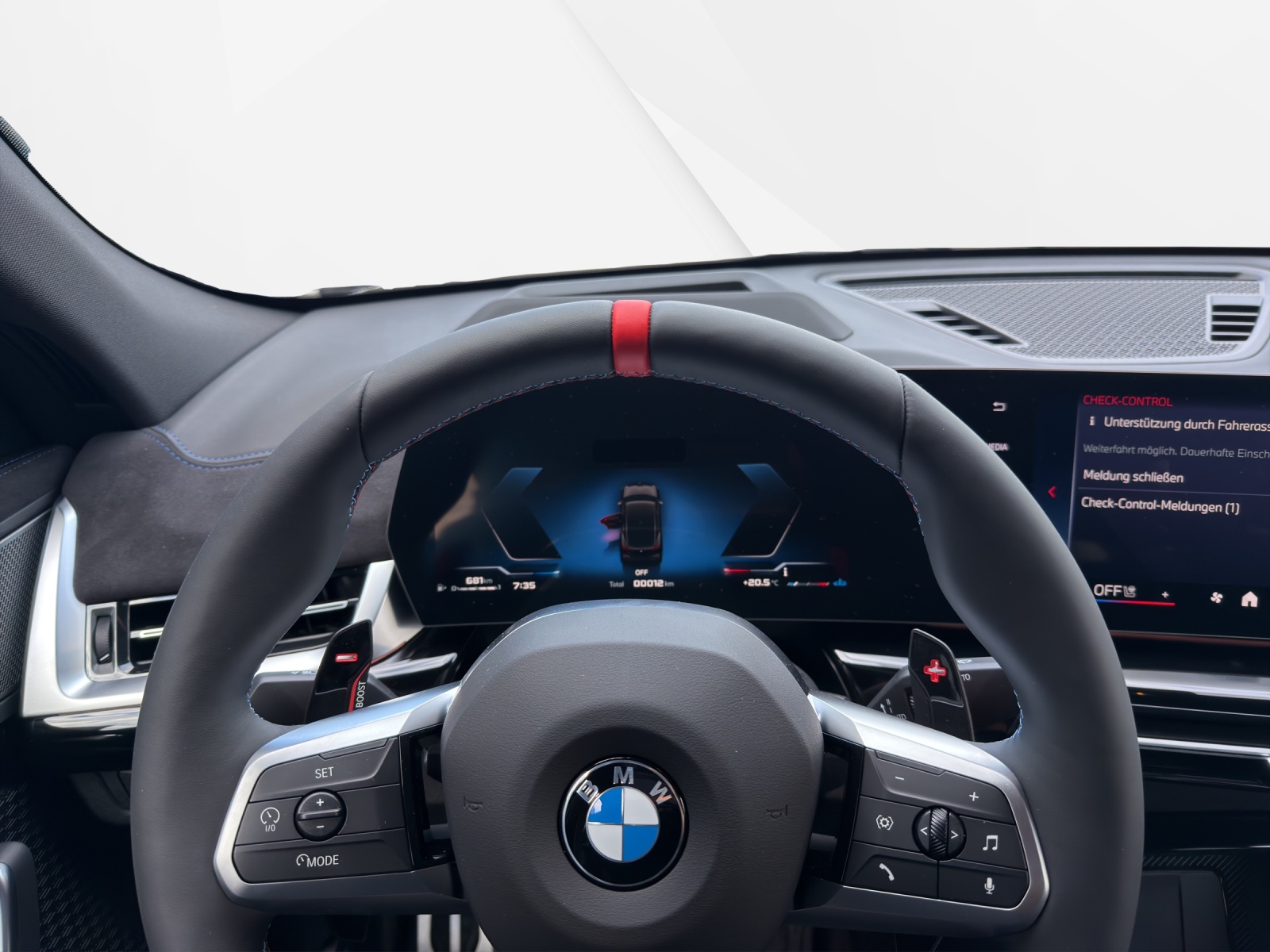 BMW X2 xDrive M35i-image-14