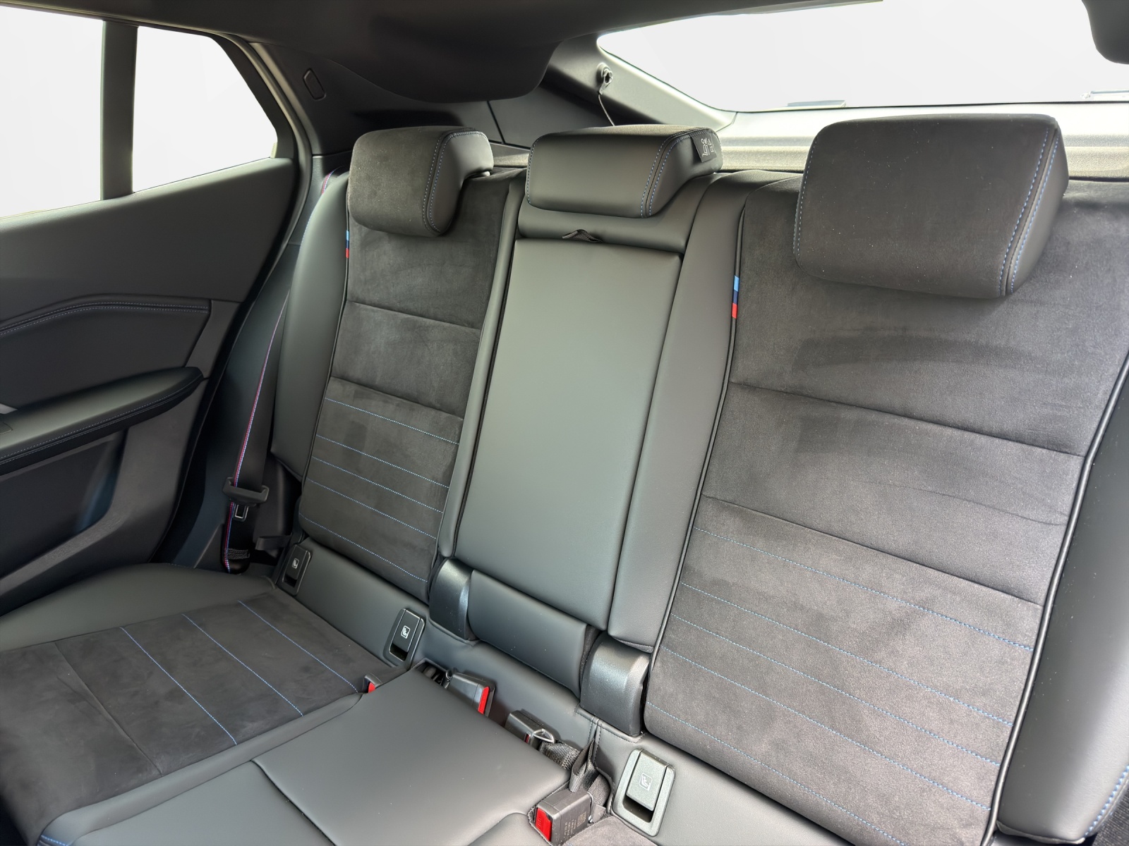 BMW X2 xDrive M35i-image-18