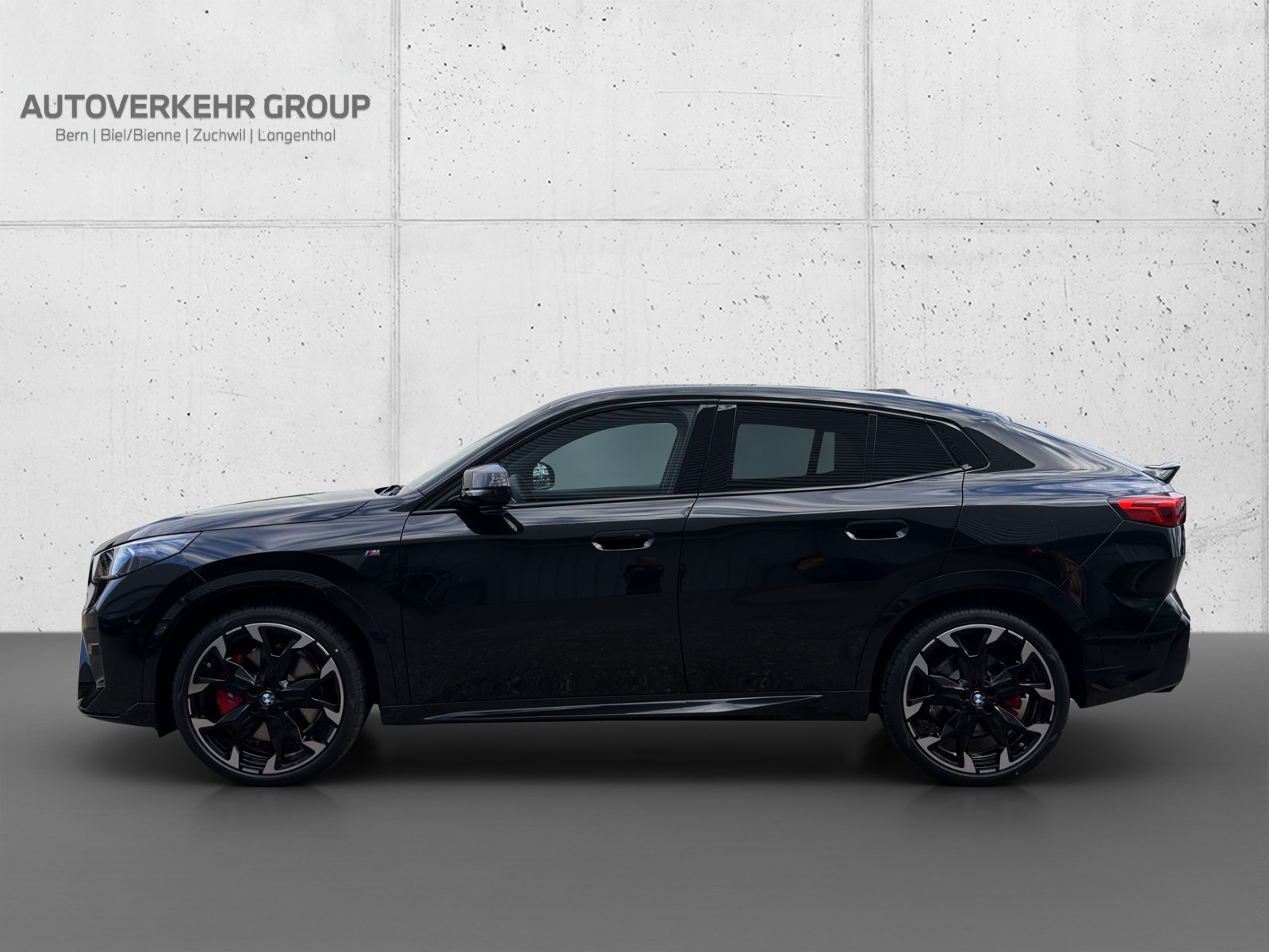 BMW X2 xDrive M35i-showroom-element-1