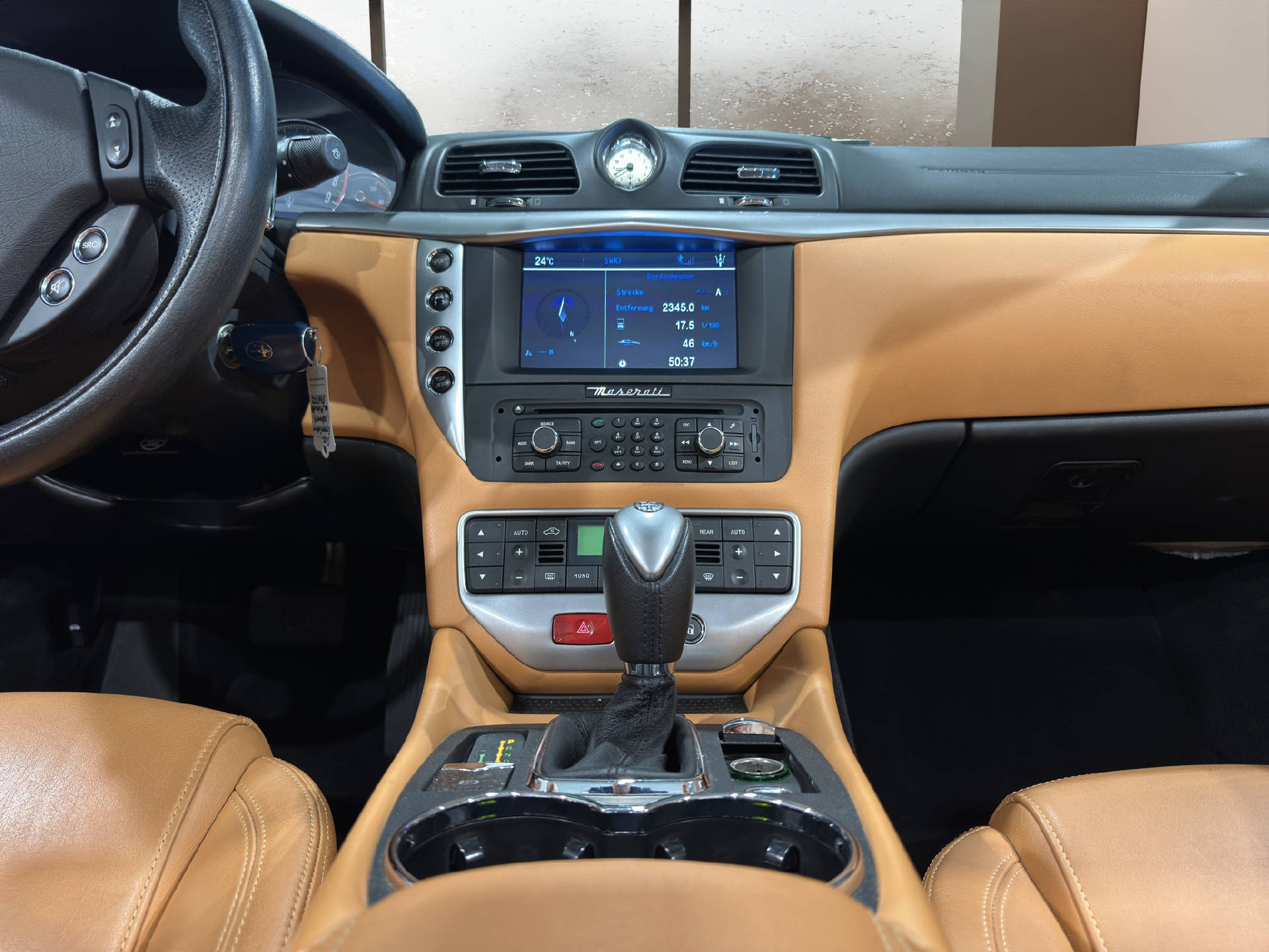 MASERATI Grancabrio 4.7 V8-image-12