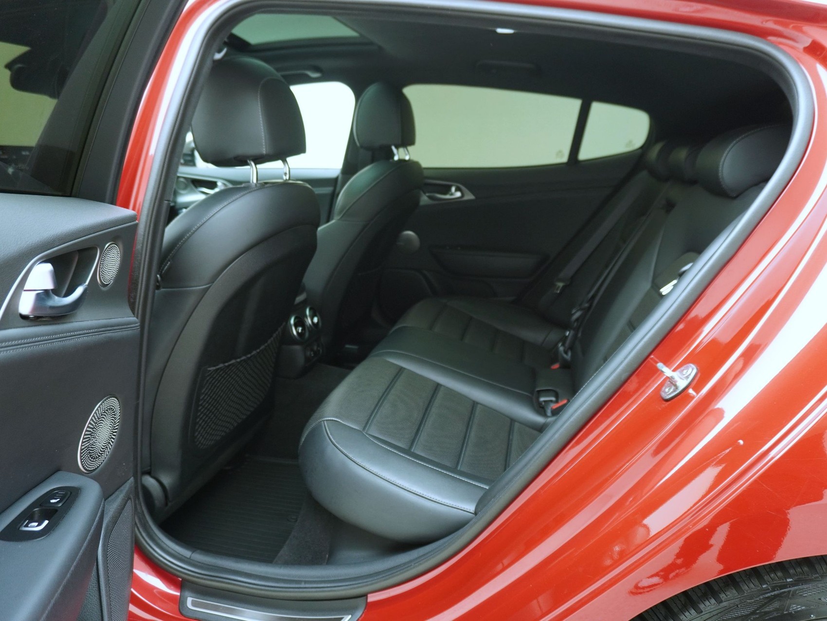 KIA Stinger GT 3.3 T-GDi 4WD **KW Gewindefahrwerk**-image-12