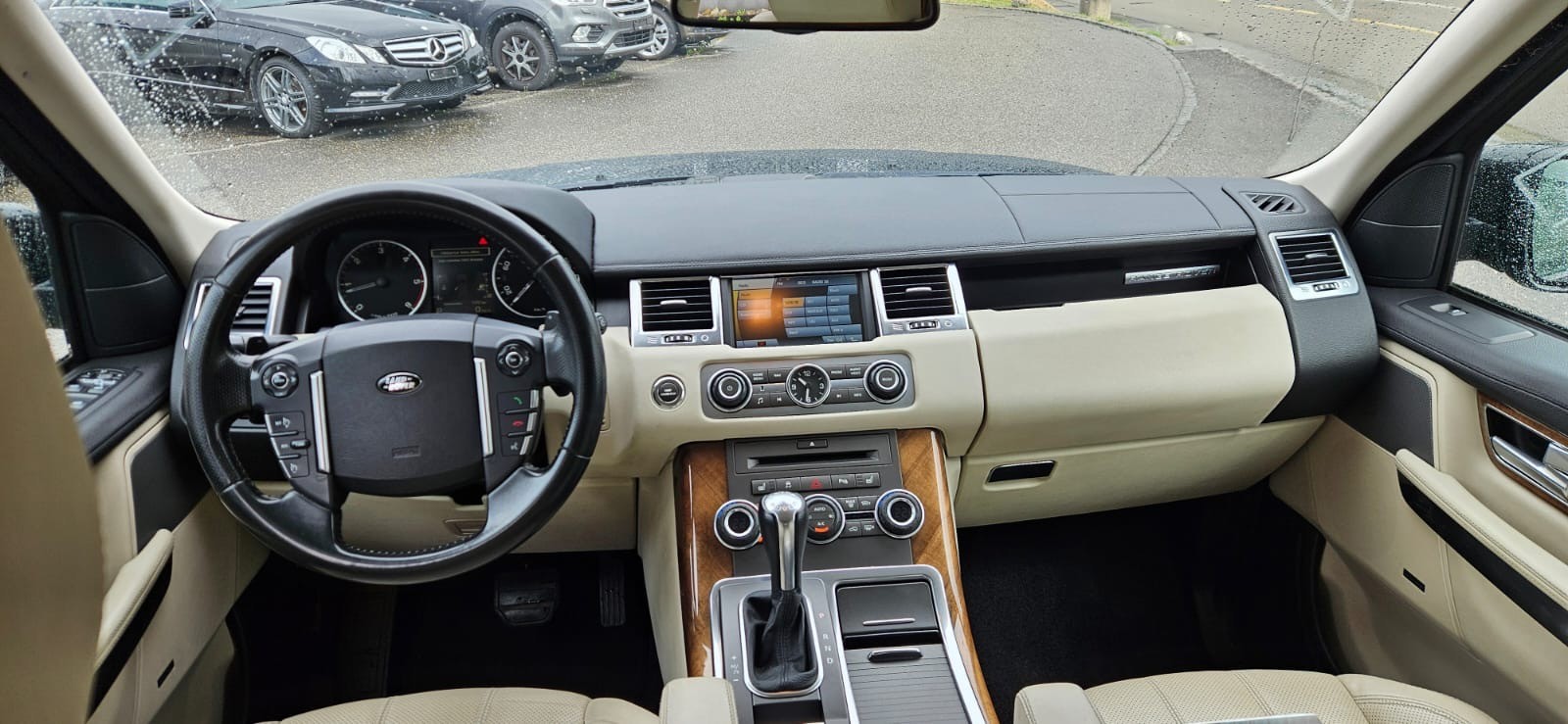LAND ROVER Range Rover Sport 3.0 TDV6 HSE Automatic-image-1