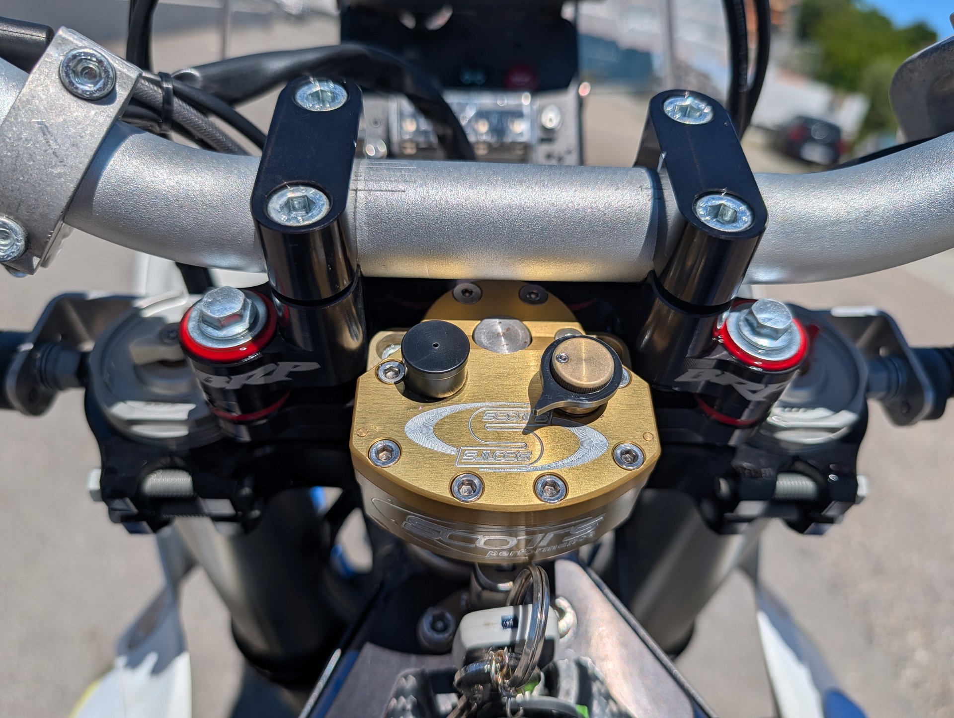 HUSQVARNA 701 Enduro-image-5