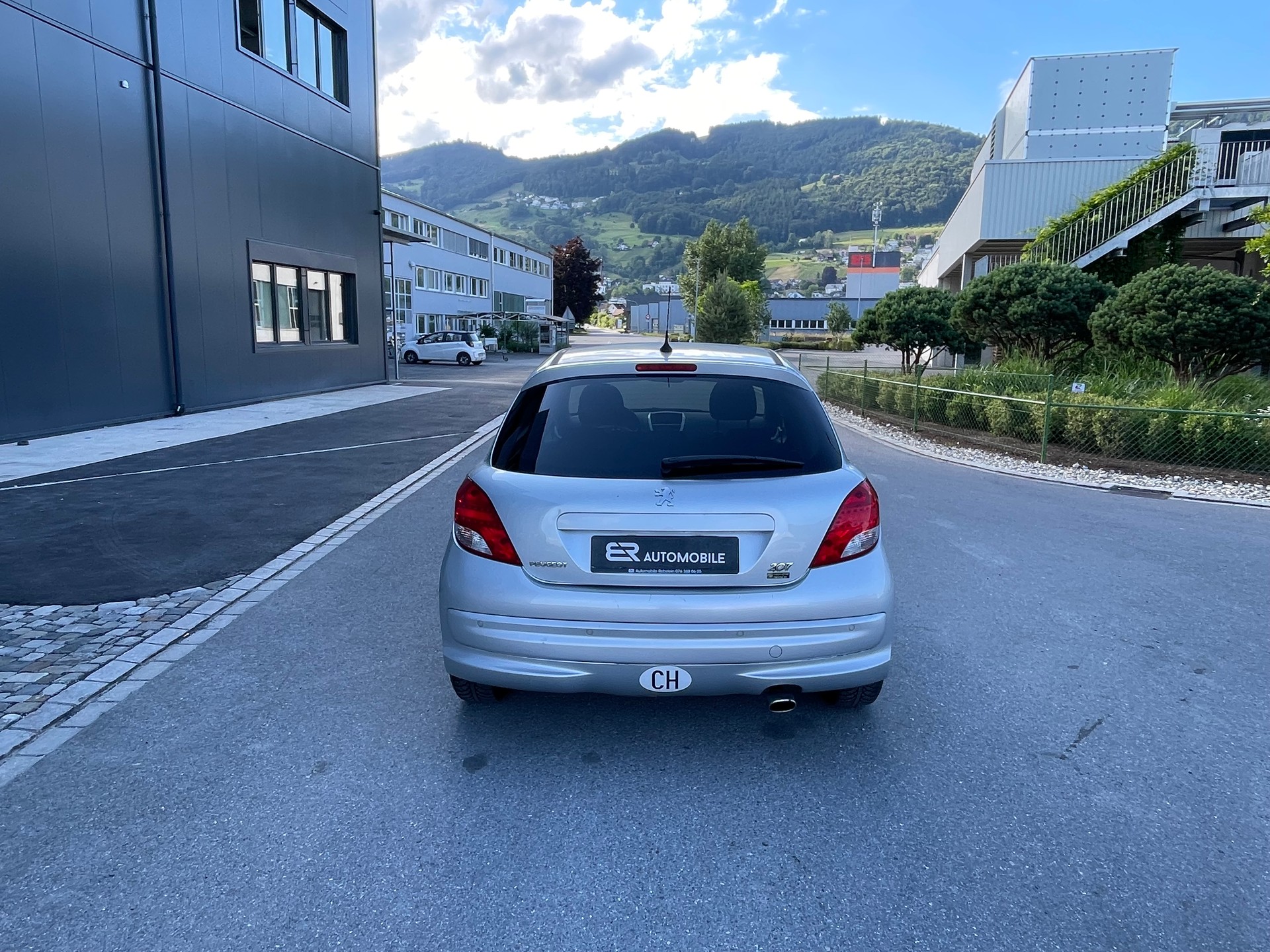 PEUGEOT 207 1.6 16V Sport-image-5