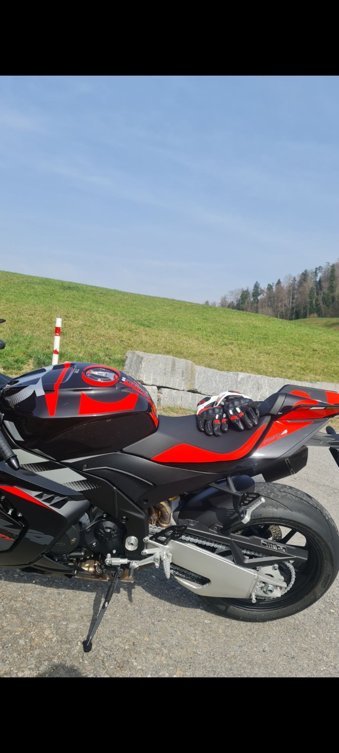 APRILIA RSV4 1100 E5+ Factory-image-4