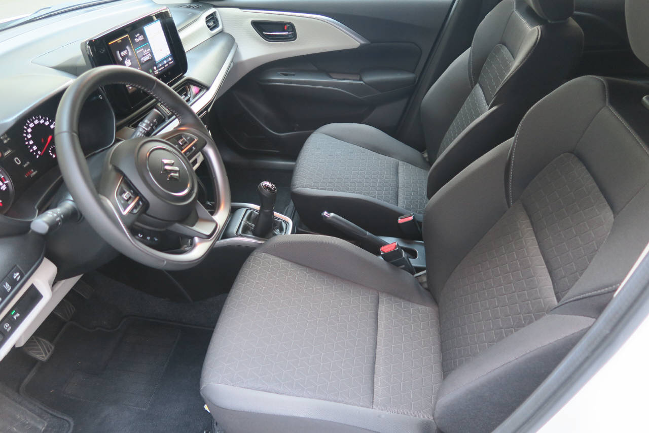 SUZUKI Swift 1.2 Compact Top Hybrid 4x4-showroom-element-3