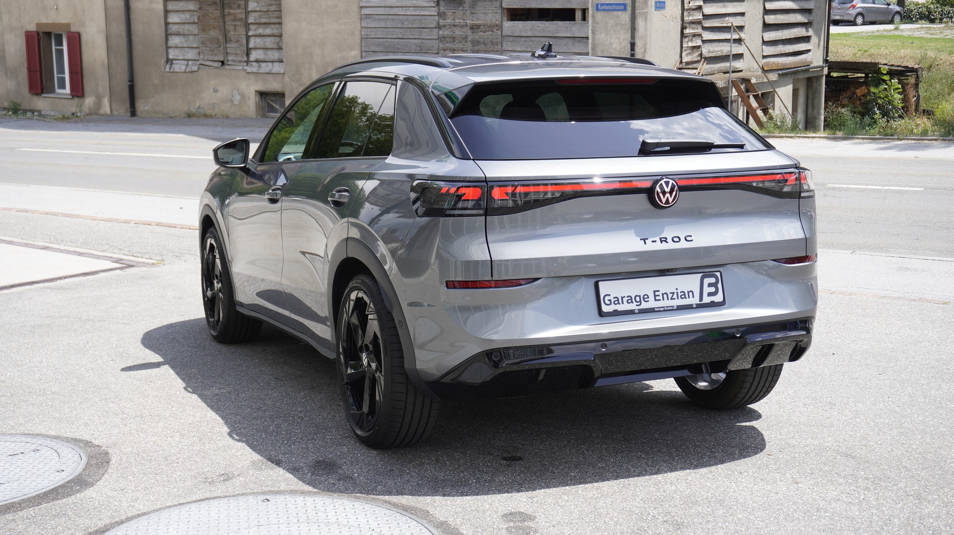 VW T-Roc 1.5 eTSI mHEV R-Line DSG-image-12
