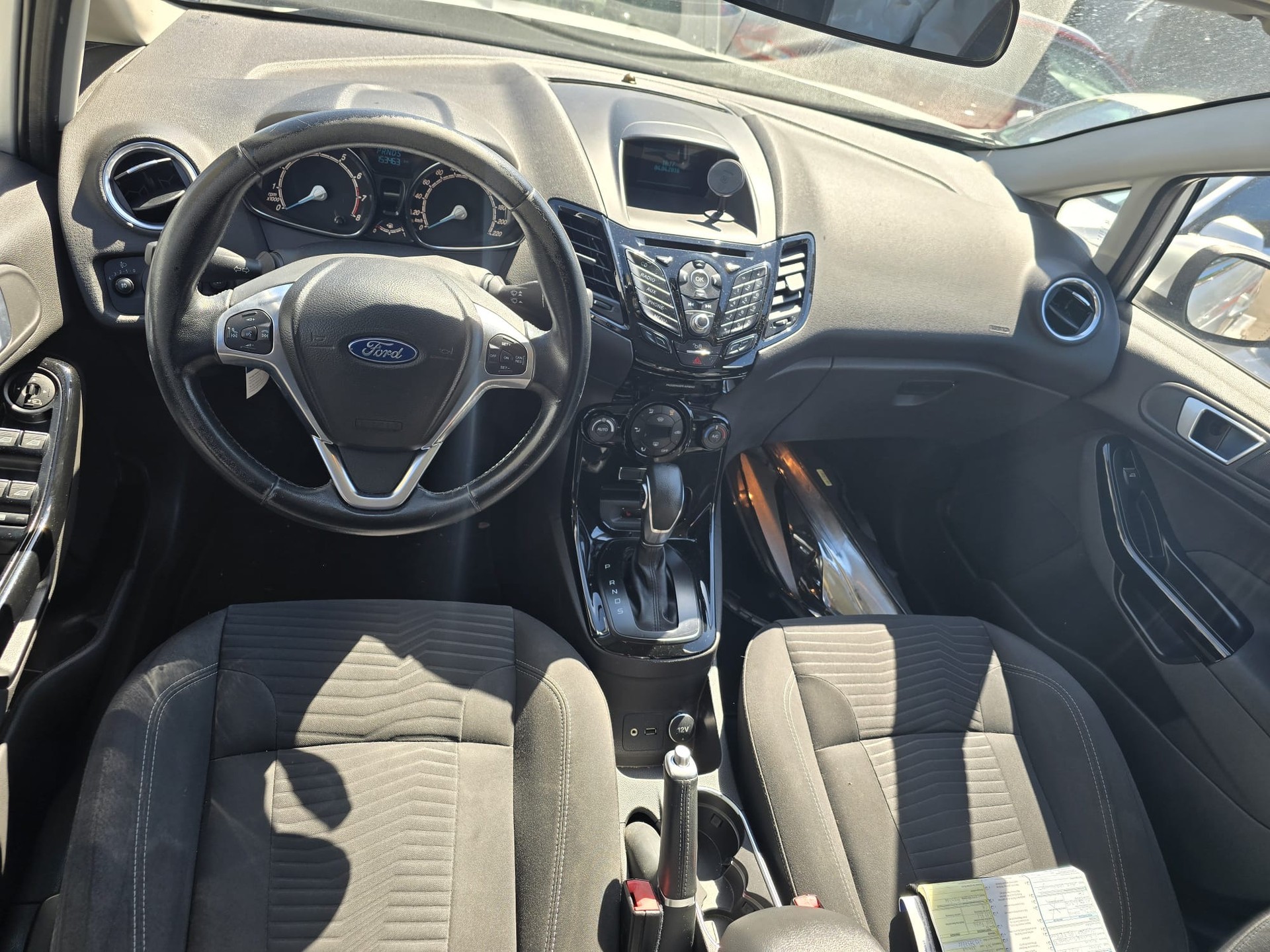 FORD Fiesta 1.0 SCTi Titanium PowerShift-image-11