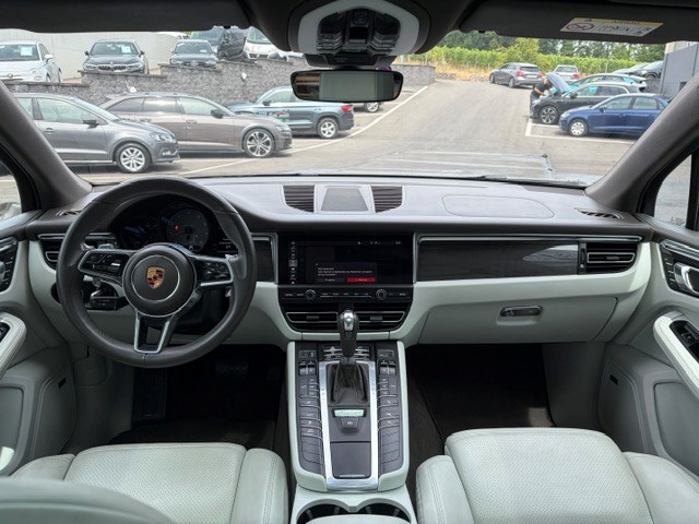 PORSCHE Macan 3.0 V6 S-image-12