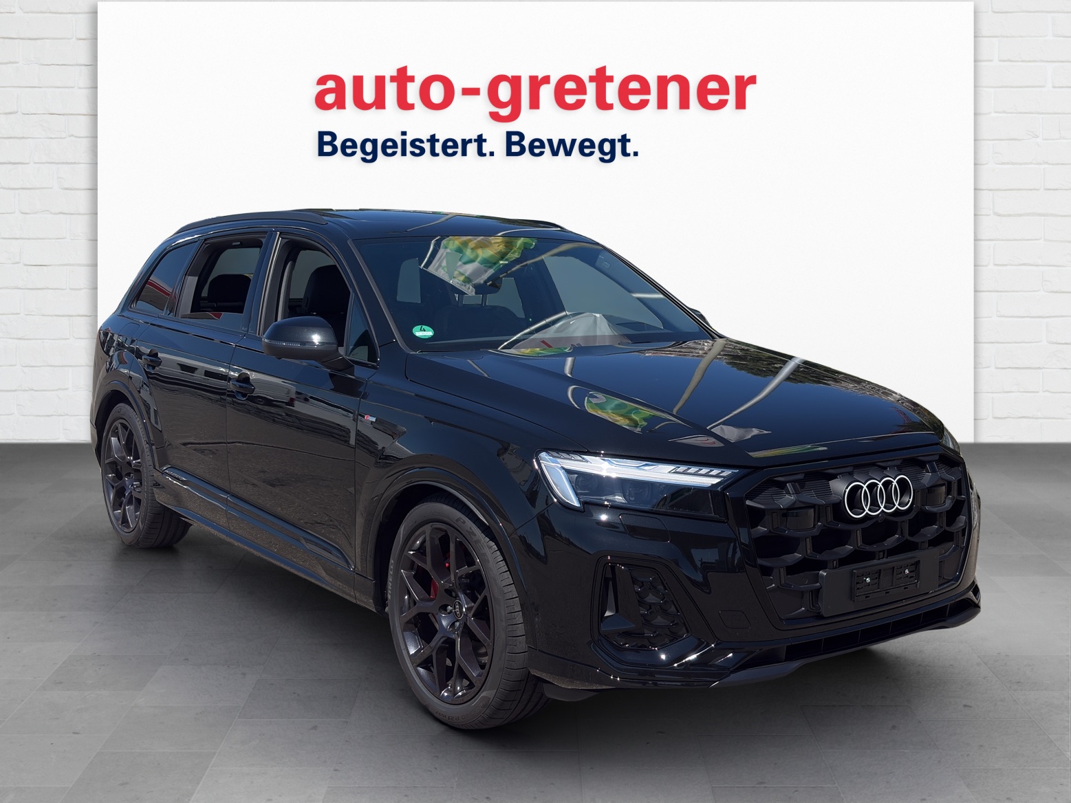 AUDI Q7 SUV 3.0 45 TDI S Line quattro T-Tronic-showroom-element-3
