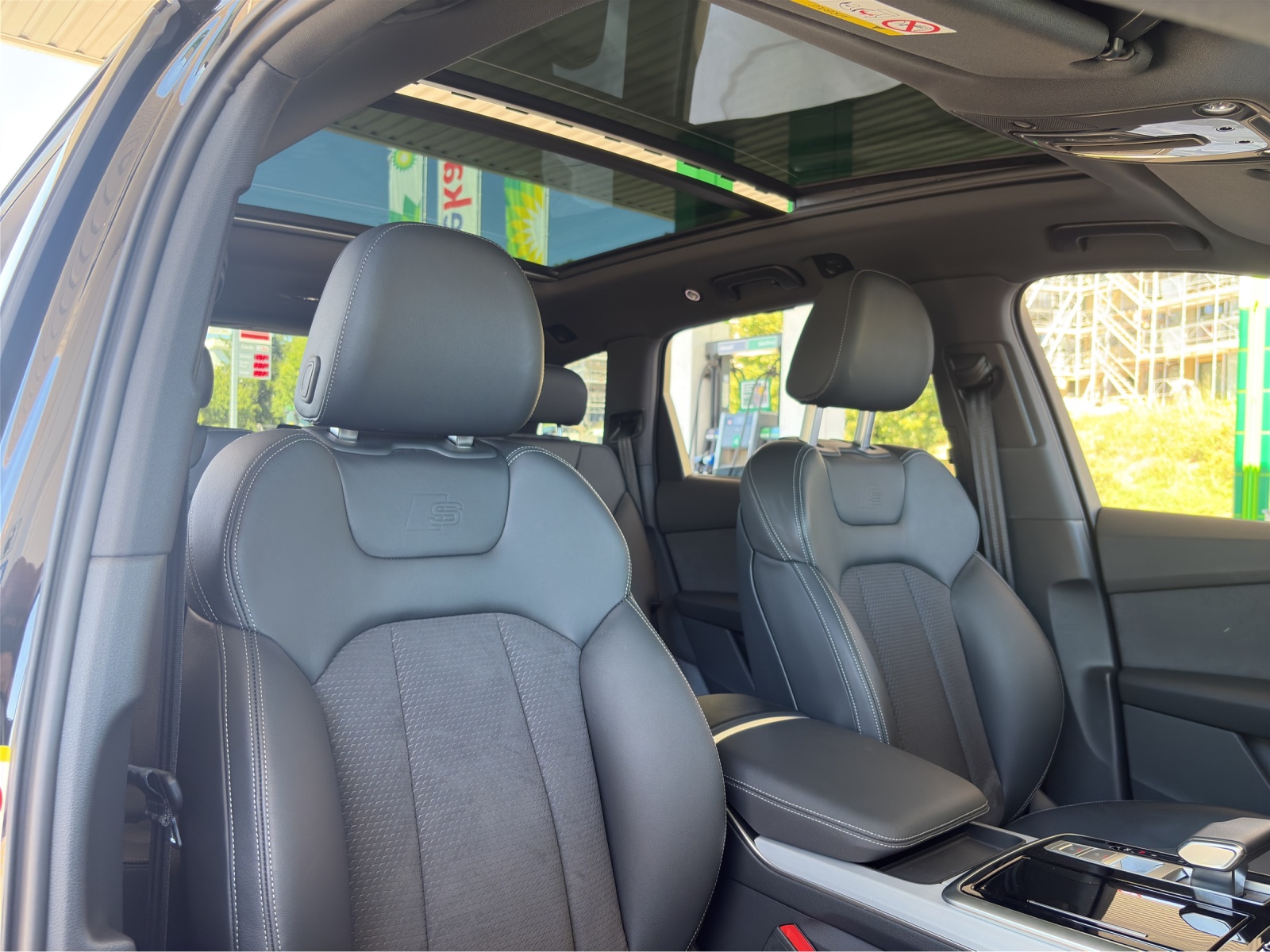 AUDI Q7 SUV 3.0 45 TDI S Line quattro T-Tronic-image-6