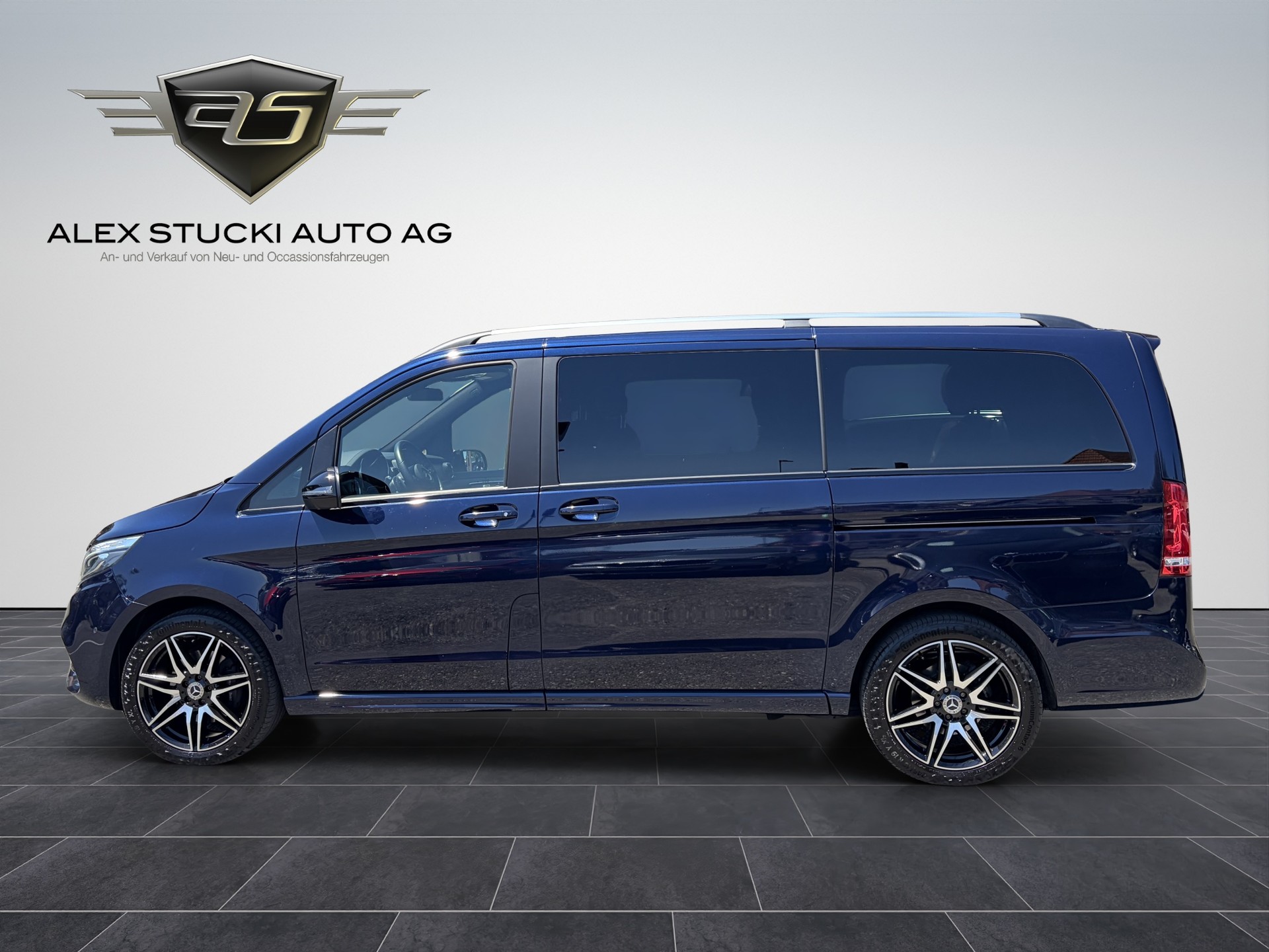 MERCEDES-BENZ V 300 d Avantgarde kompakt 4Matic 9G-Tronic-showroom-element-3