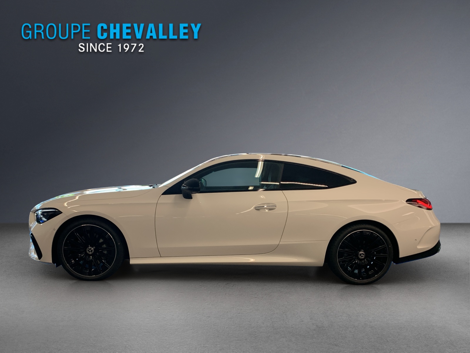 MERCEDES-BENZ CLE 200 Coupé 4MATIC-showroom-element-1