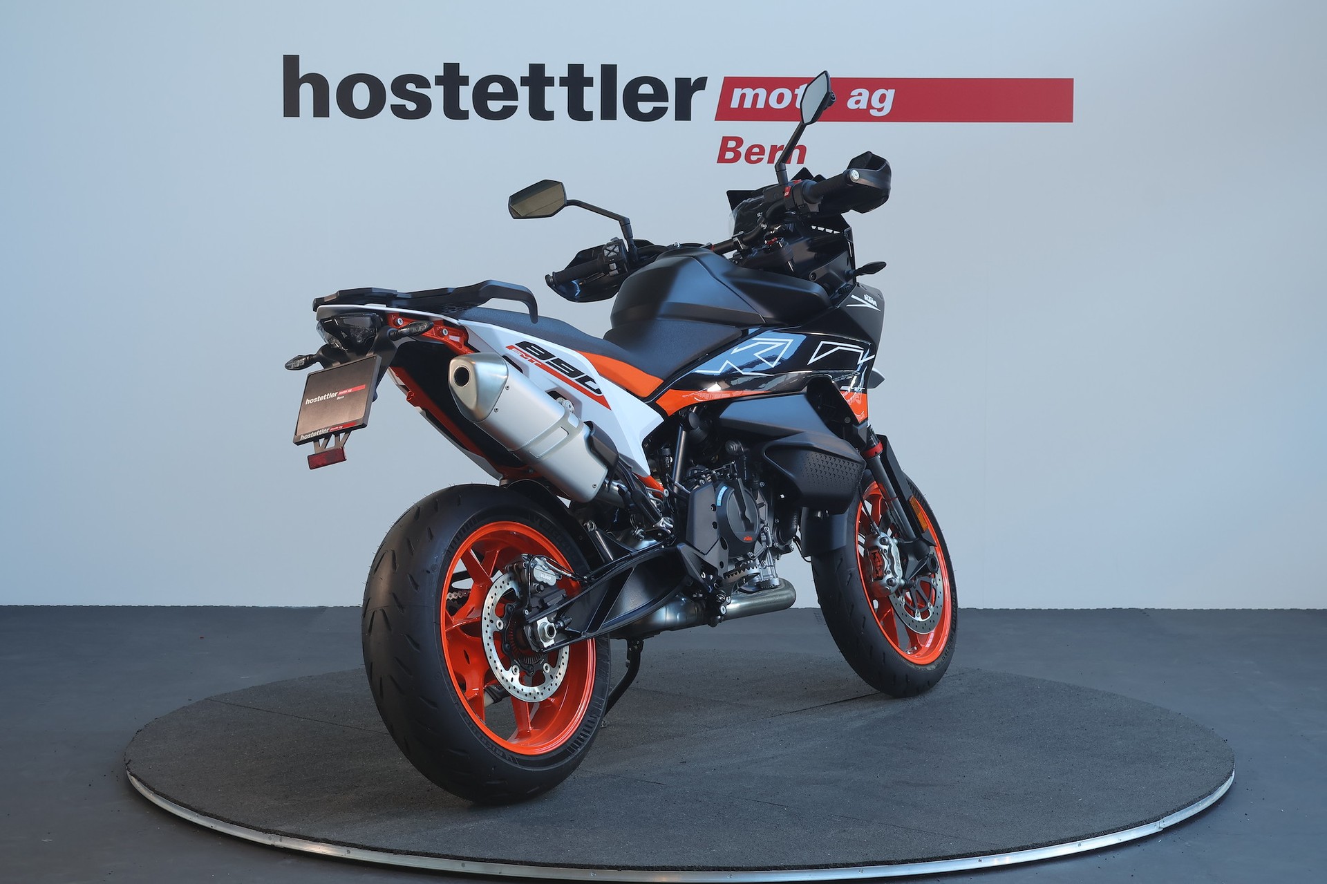 KTM 890 SMT-image-2