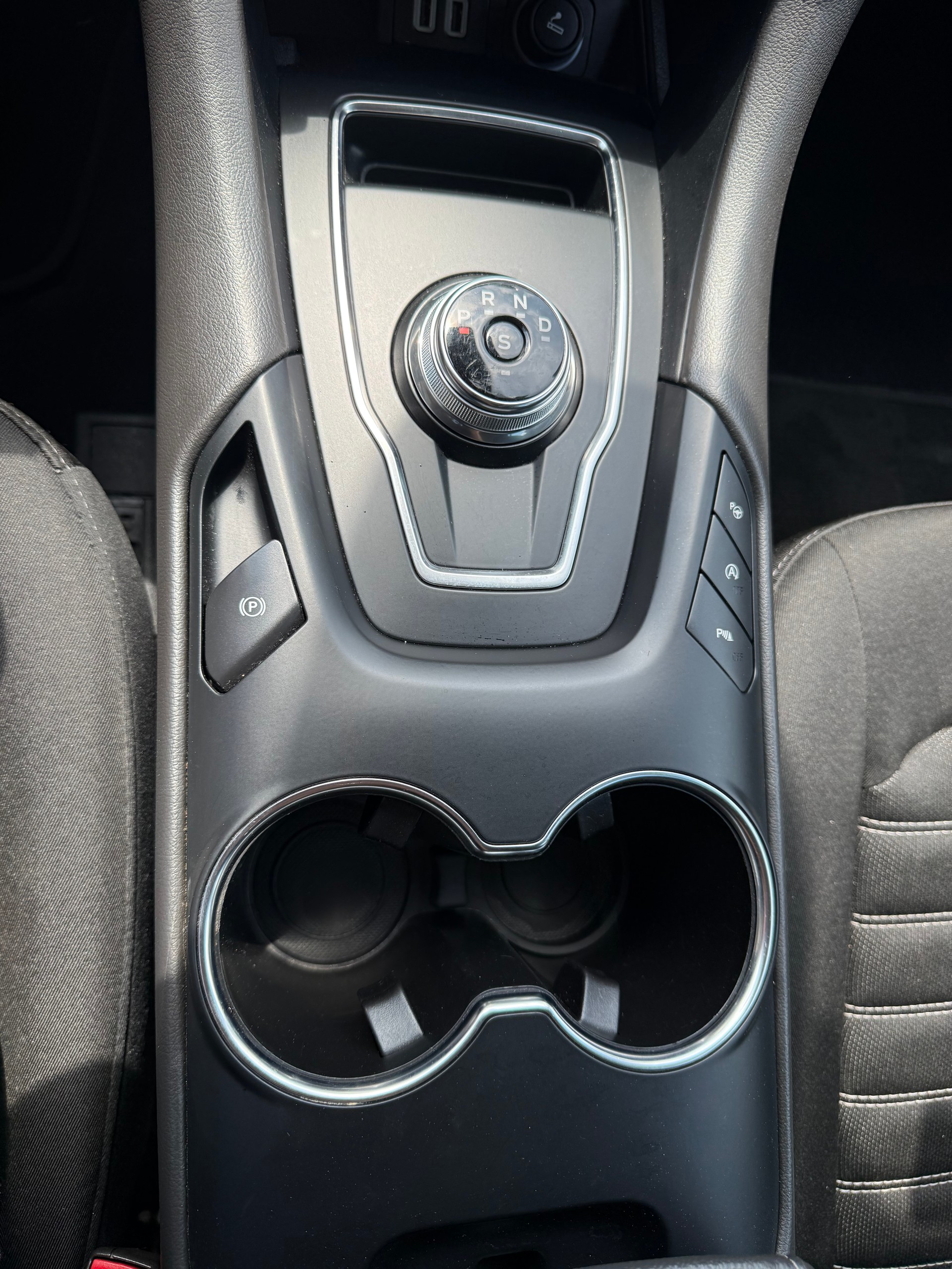 MG 3 1.5 Hybrid Luxury Aut.-showroom-element-3