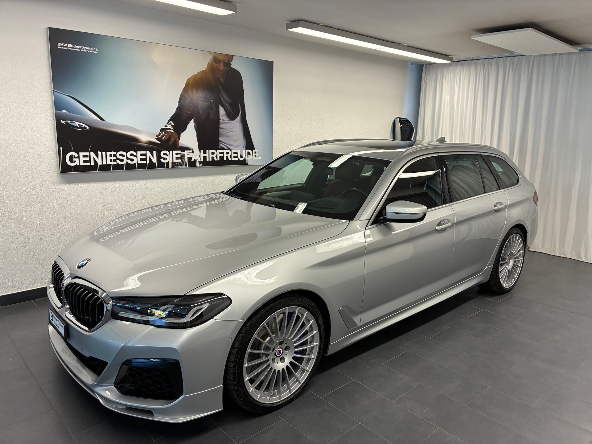 BMW-ALPINA B5 Touring 4.4 Biturbo 4x4