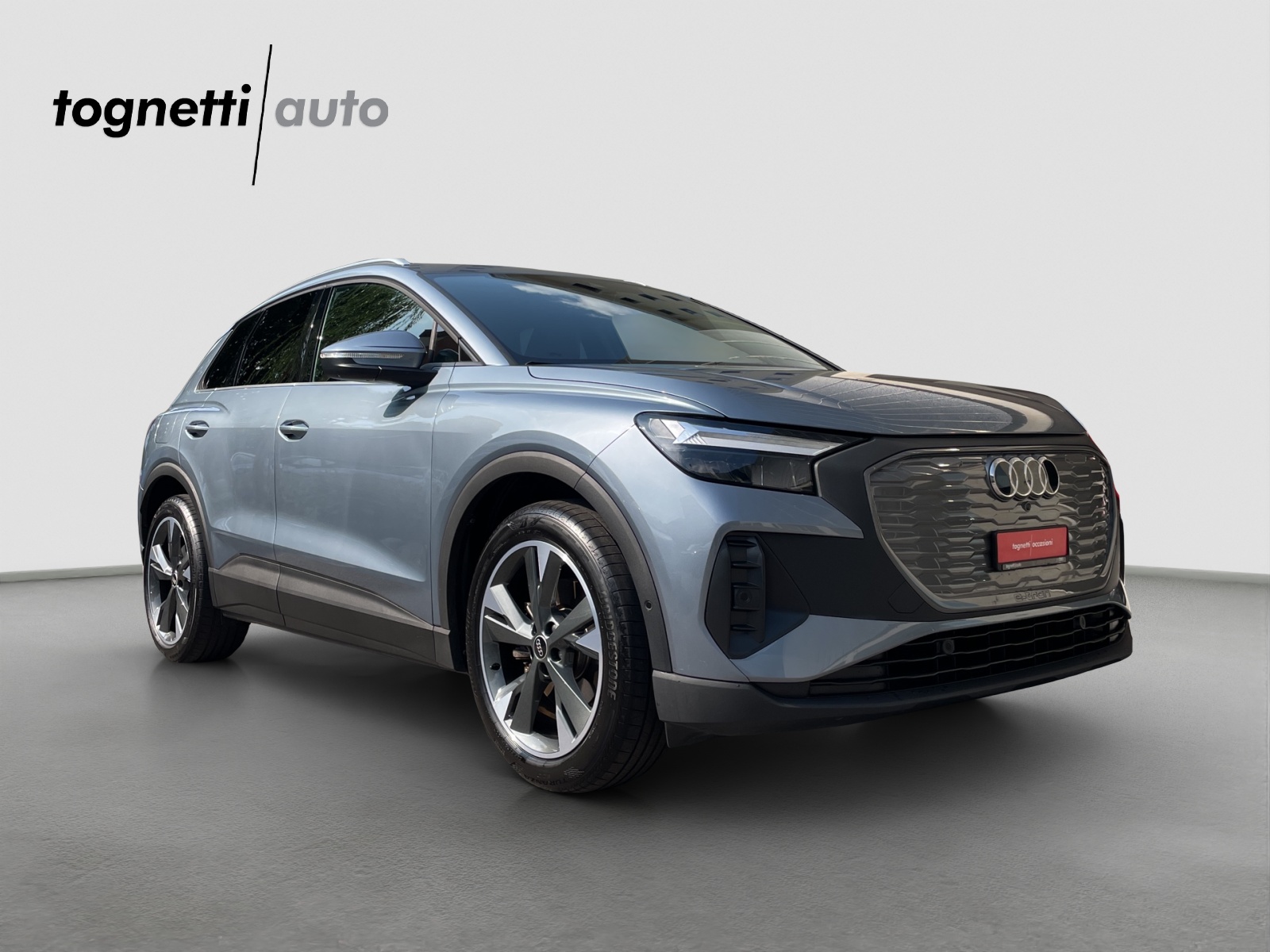 AUDI Q4 e-tron 35-showroom-element-1