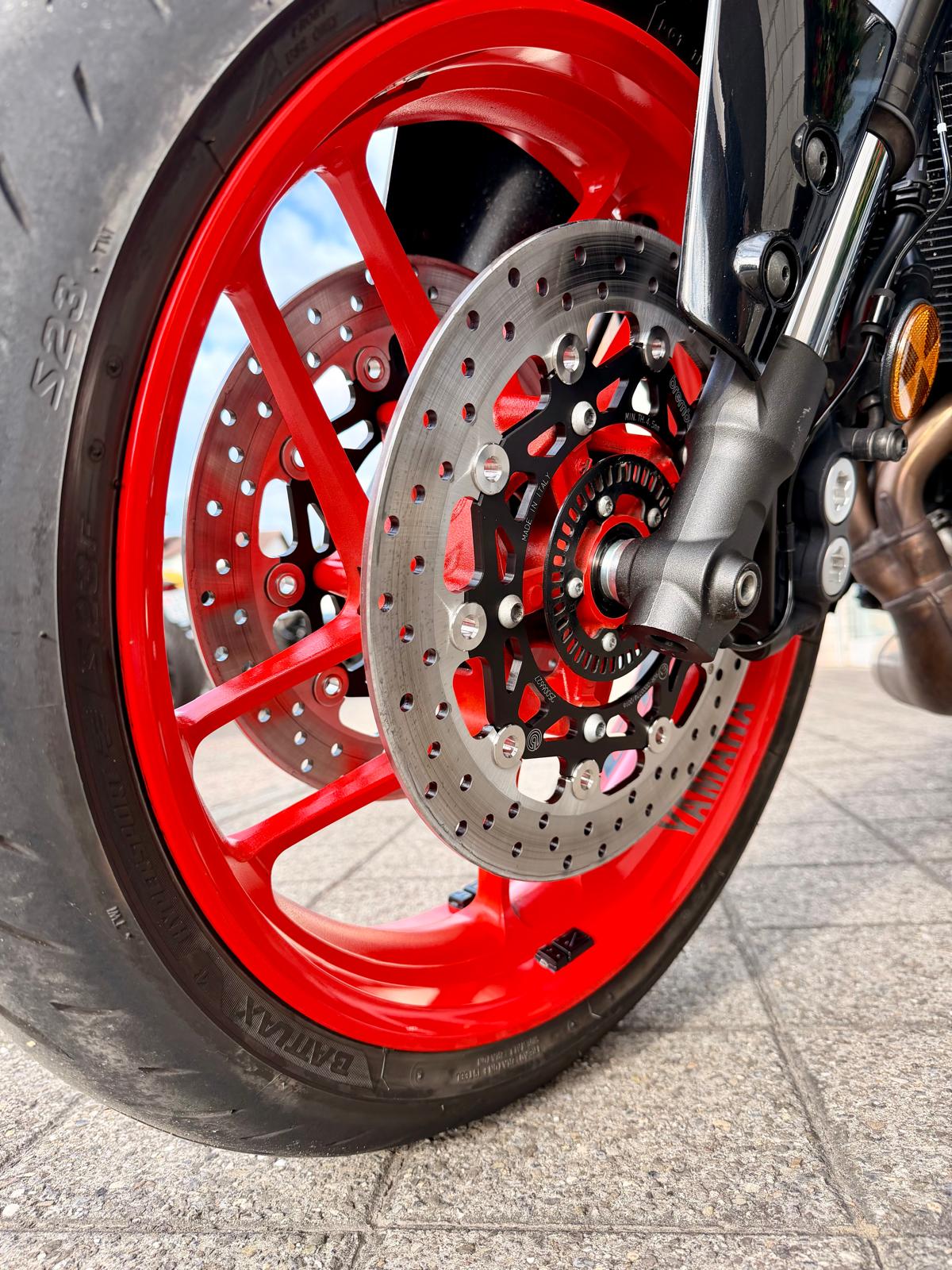 YAMAHA MT-09-image-13