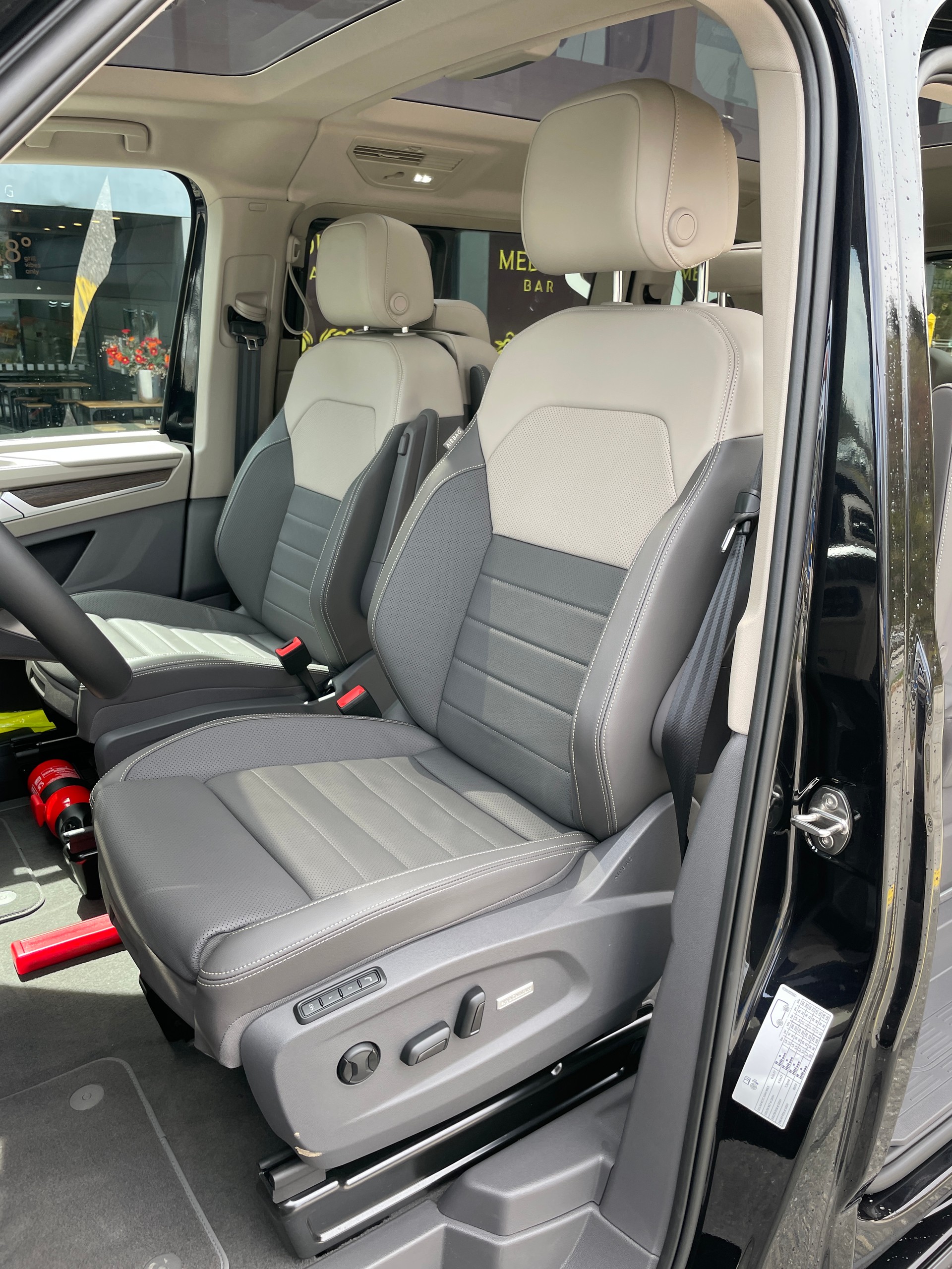 VW Multivan 1.5 eHybrid Style 4Motion DSG-image-13