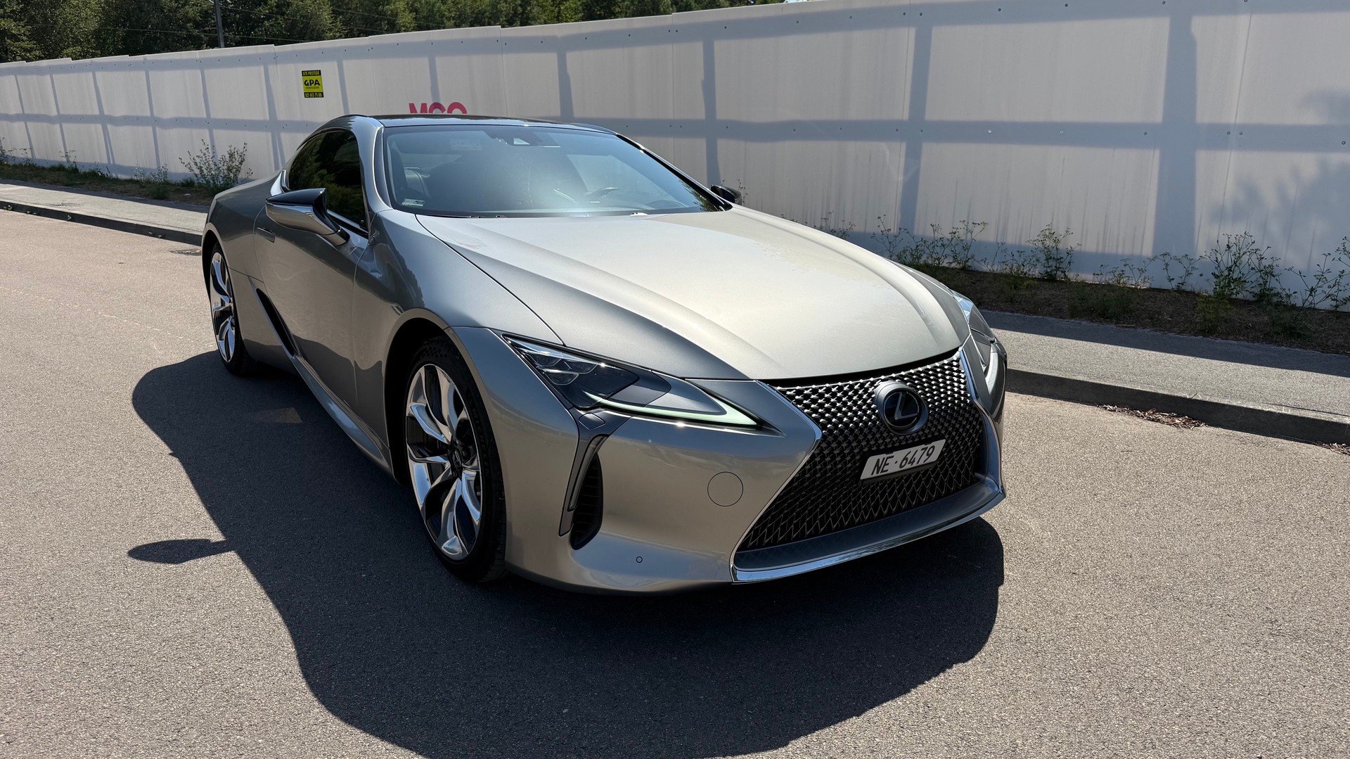 LEXUS 500h Sport+-image-2
