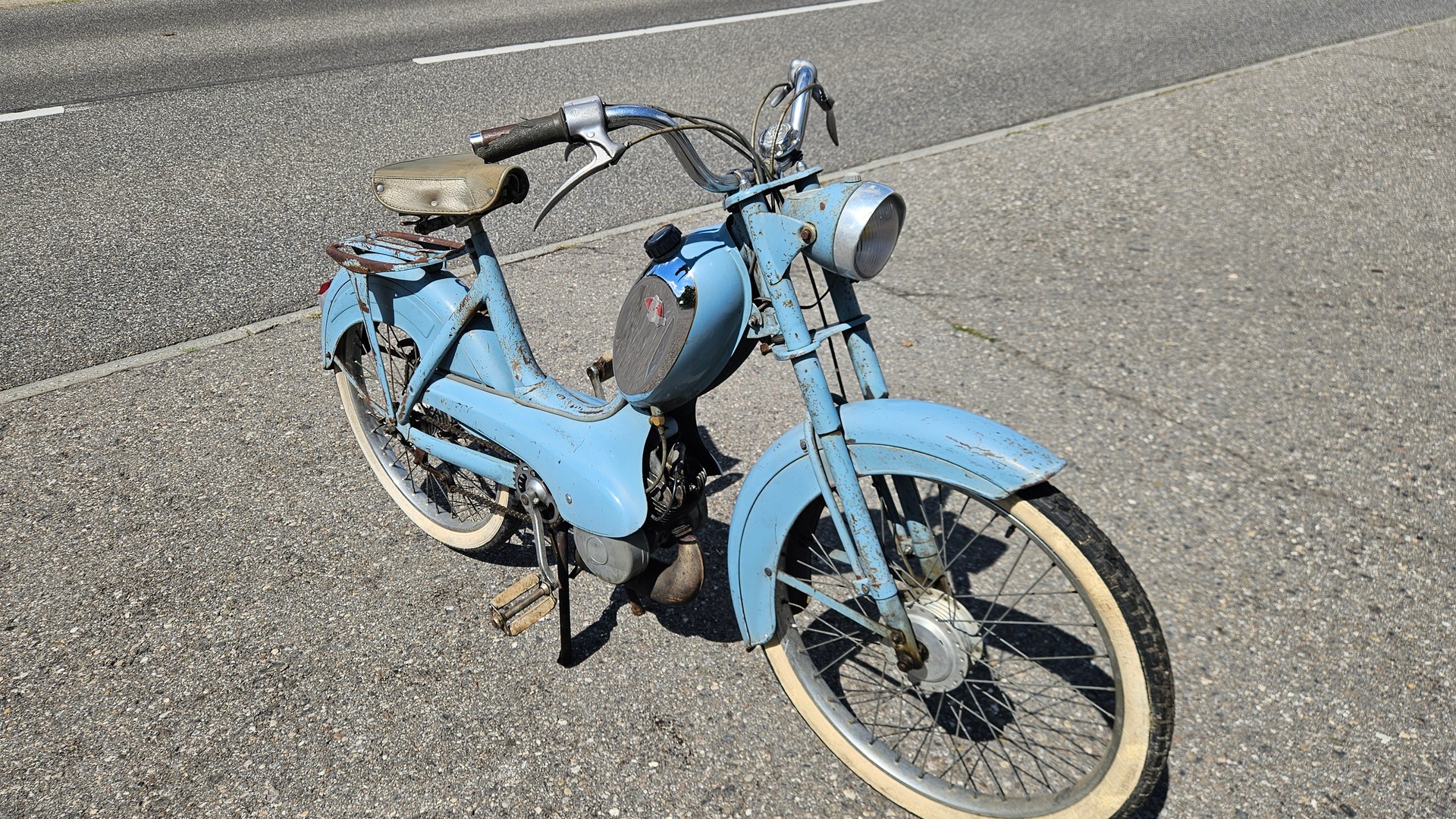 PEUGEOT mofa-image-3