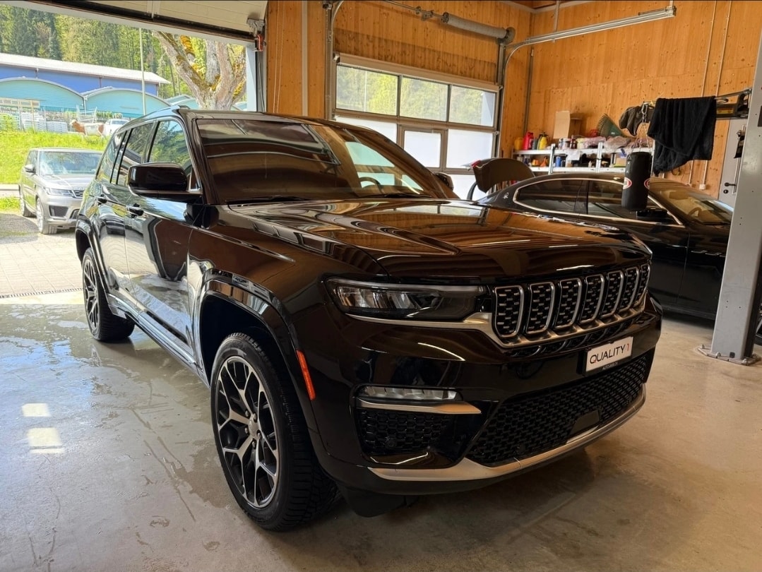 JEEP Grand Cherokee 2.0 Plug-in-Hybrid Summit Reserve 4xe-showroom-element-2