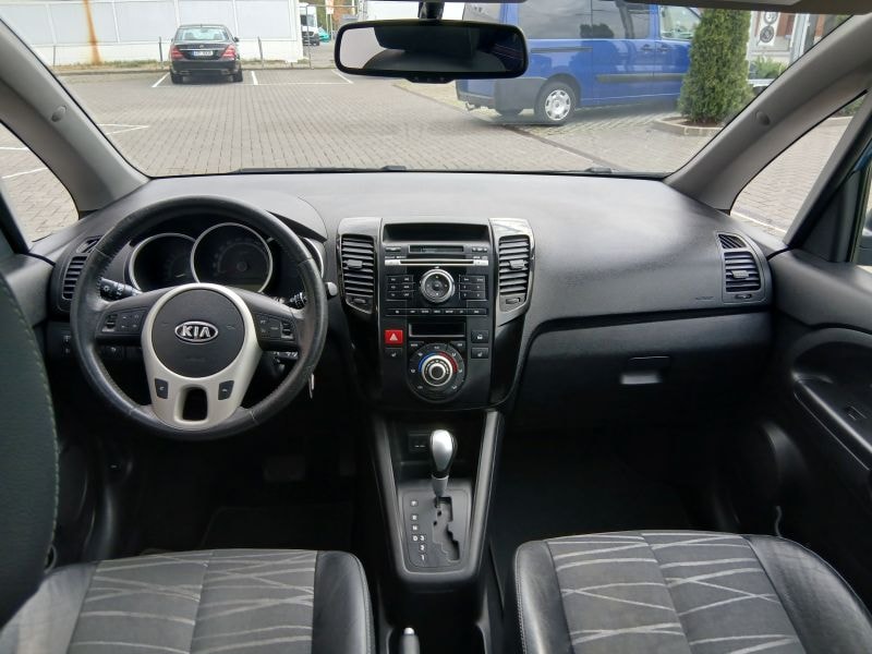 KIA Venga 1.6 CVVT Style Automatic-image-7