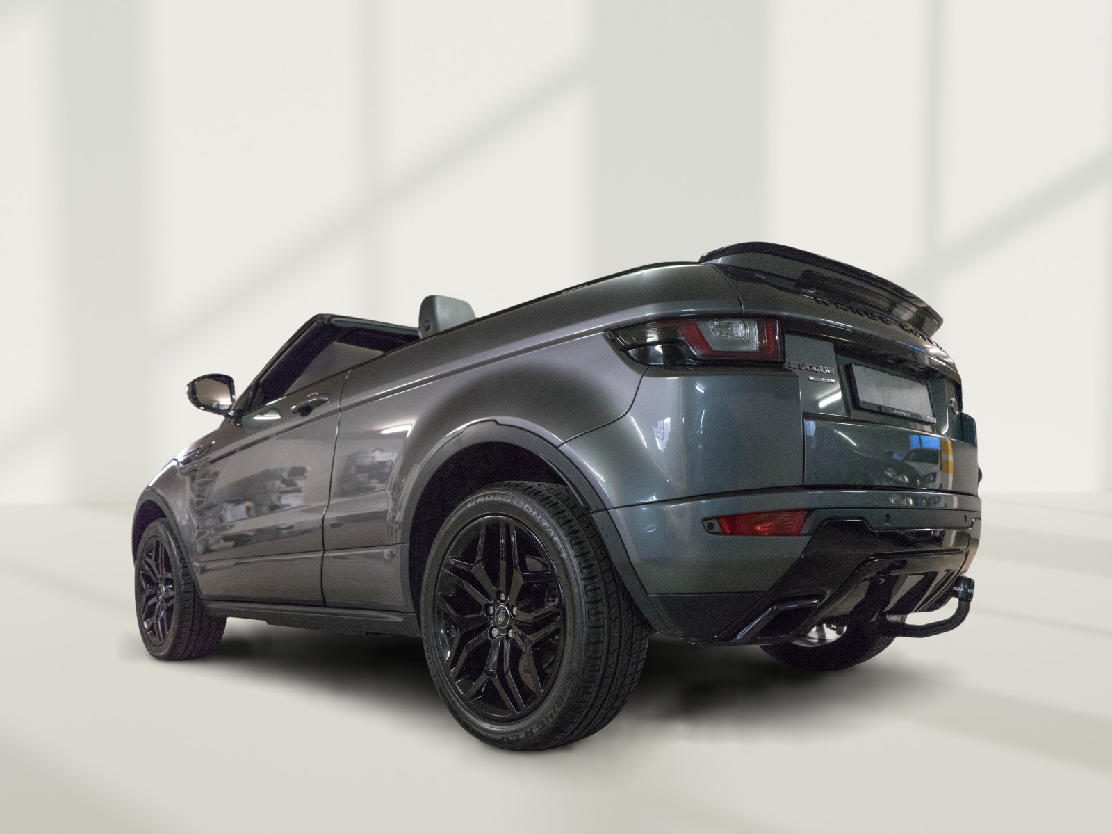 LAND ROVER Range Rover Evoque Convert. 2.0Si4 HSE Dynamic AT9-image-30