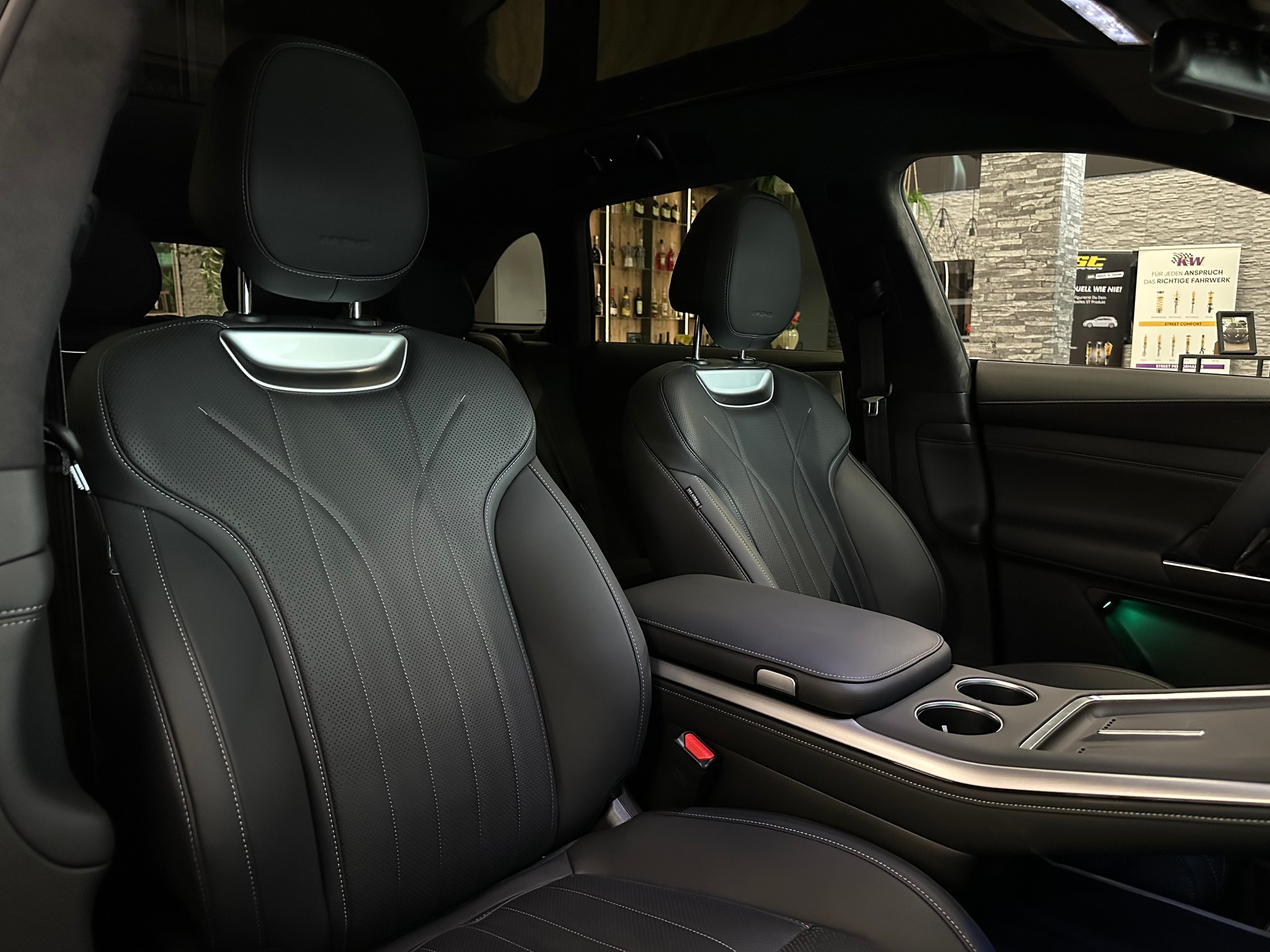 XPENG G9 93kWh Performance AWD-image-16