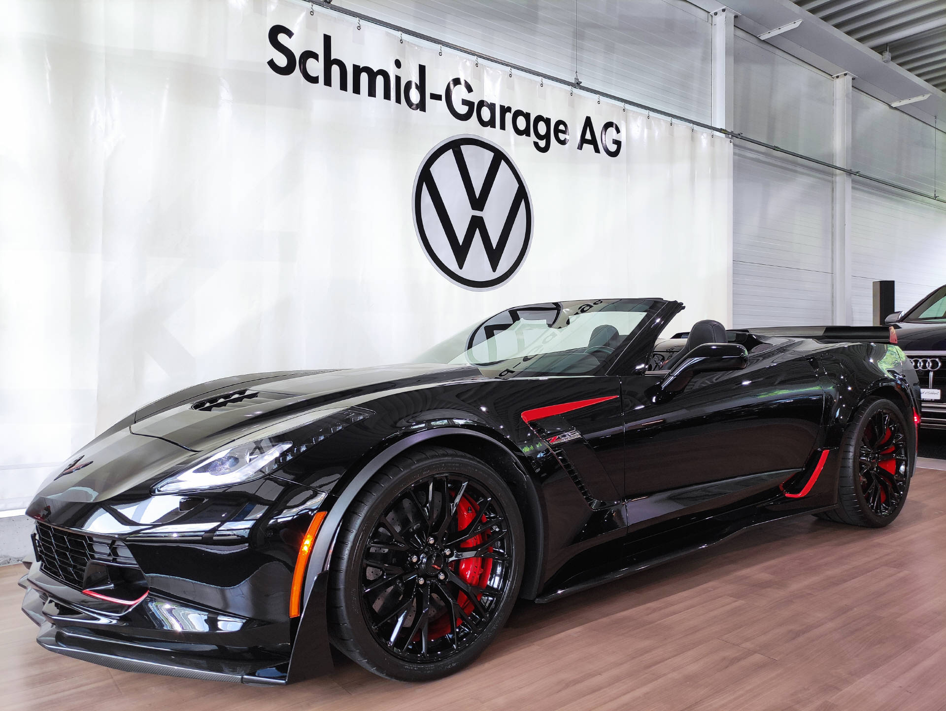 CHEVROLET Corvette Z06 Convertible 6.2 V8 3LZ-showroom-element-1
