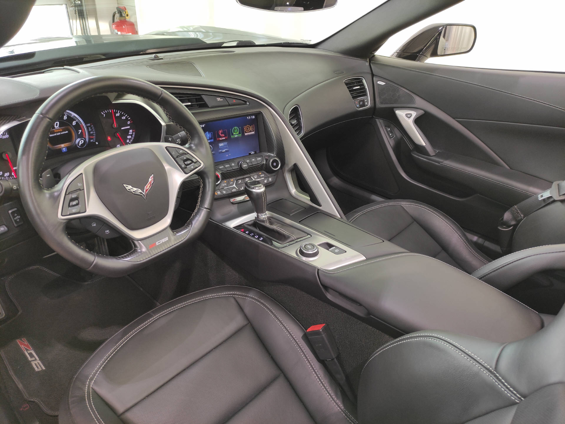 CHEVROLET Corvette Z06 Convertible 6.2 V8 3LZ-image-4