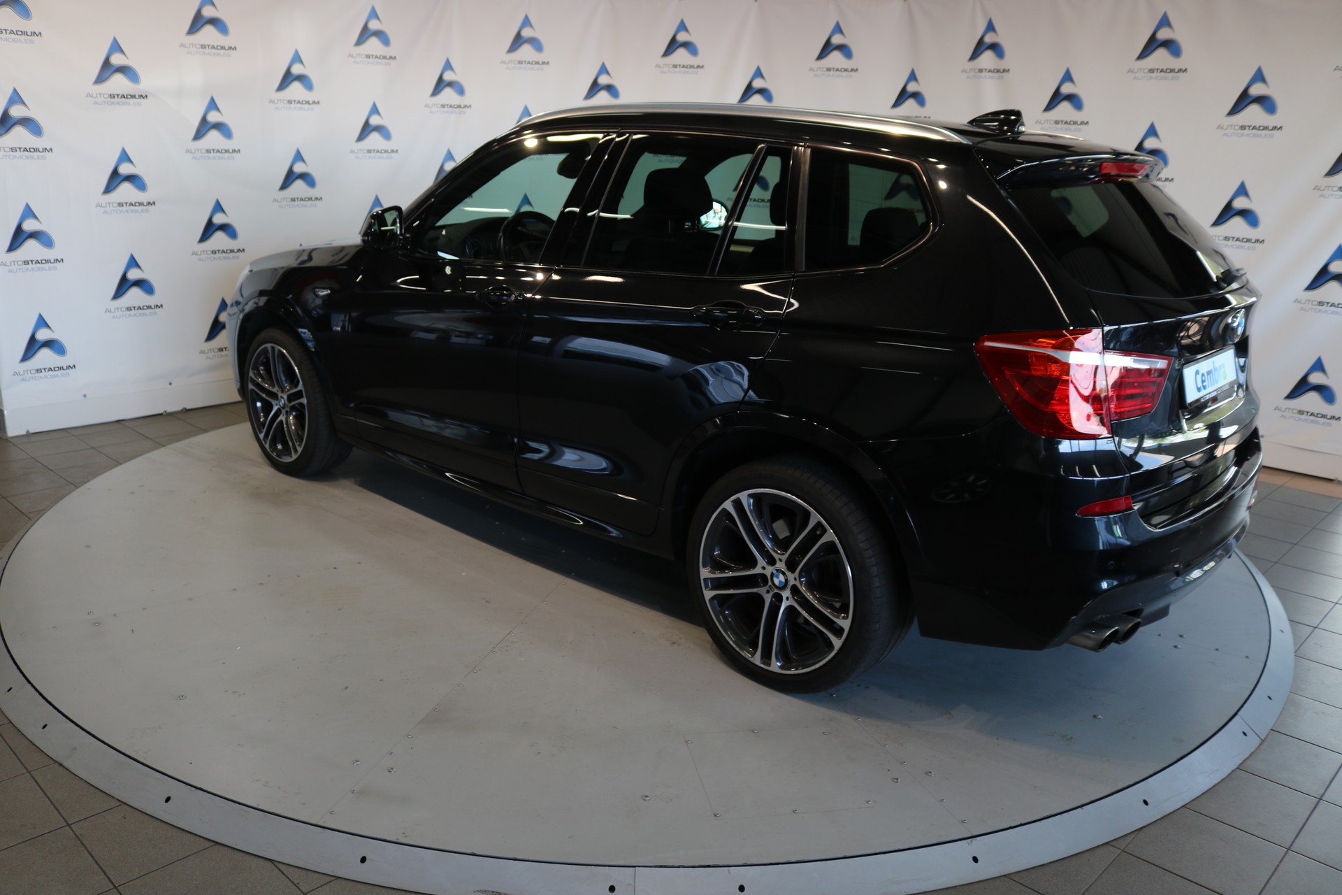 BMW X3 xDrive 28i xLine Steptronic-image-19