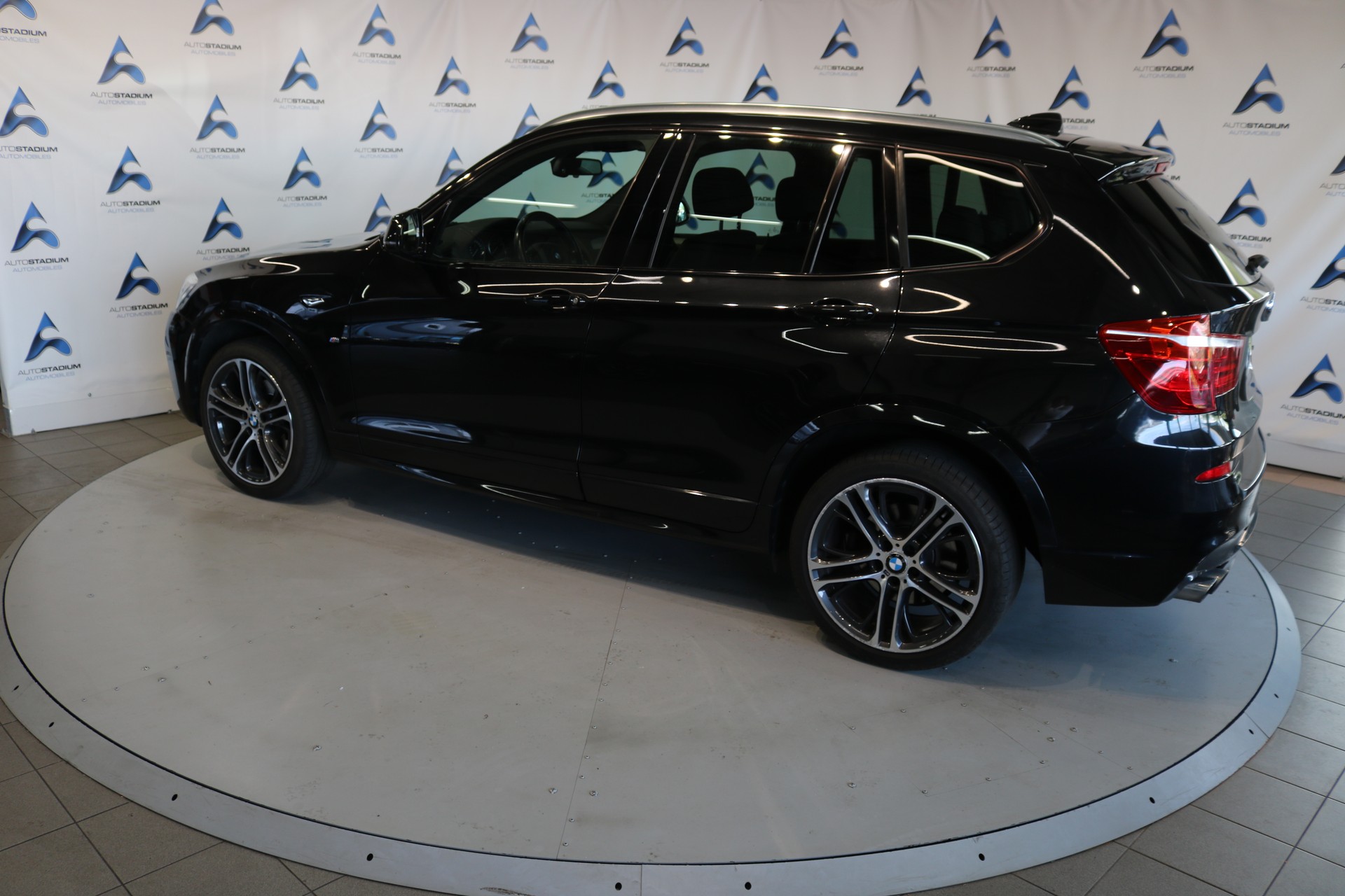 BMW X3 xDrive 28i xLine Steptronic-image-18