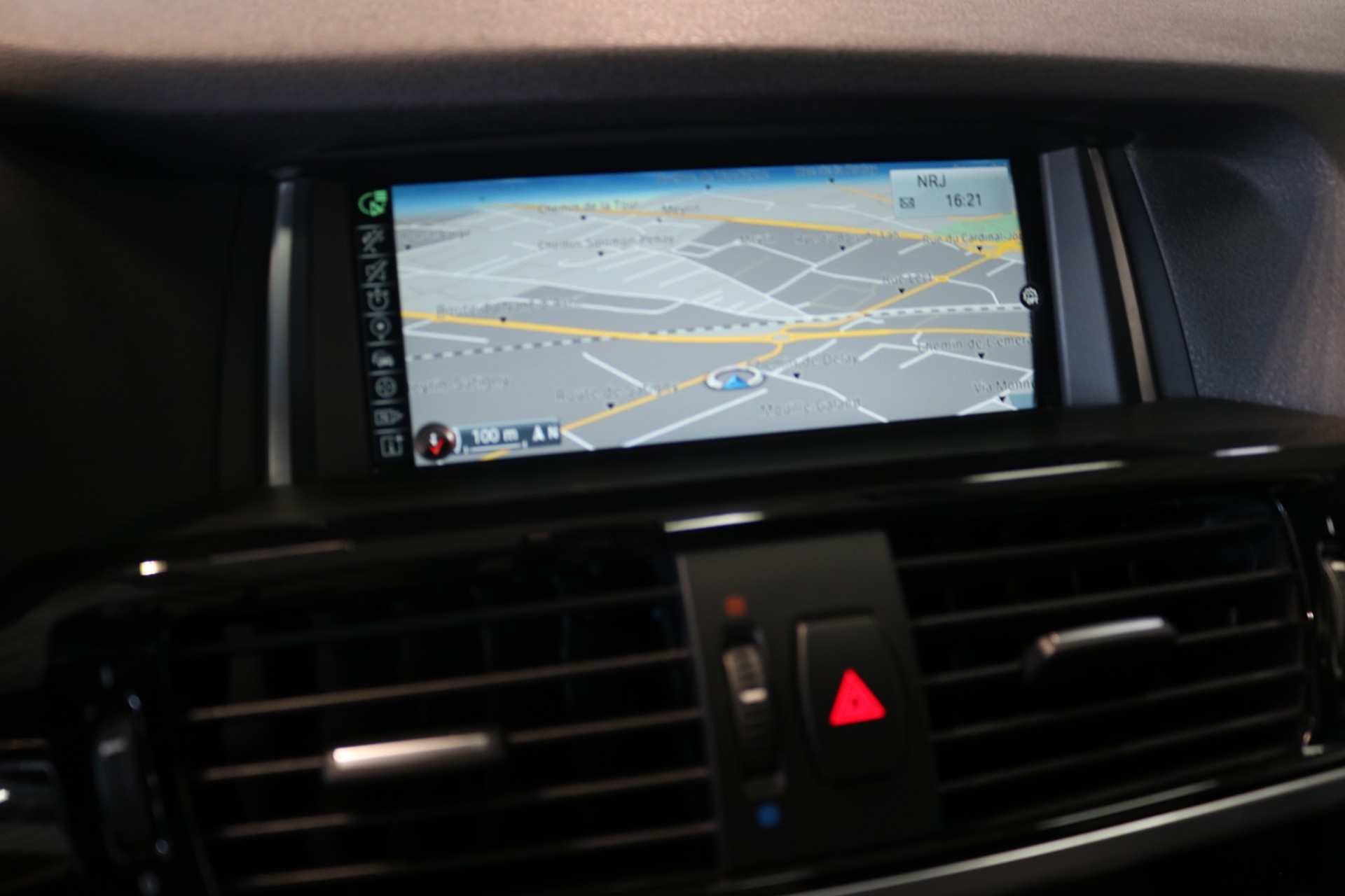 BMW X3 xDrive 28i xLine Steptronic-image-4