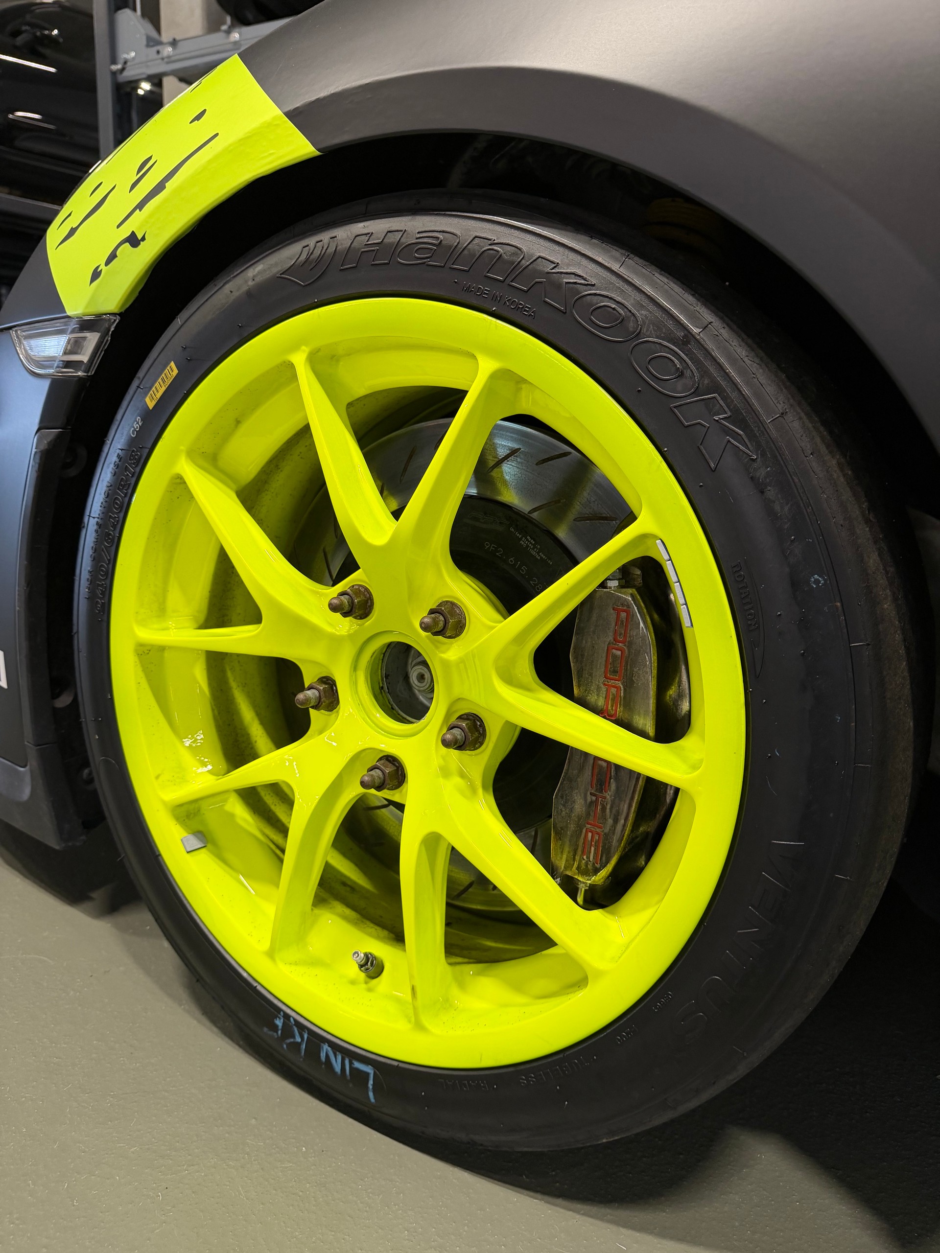 PORSCHE Cayman GT4 Clubsport-image-6