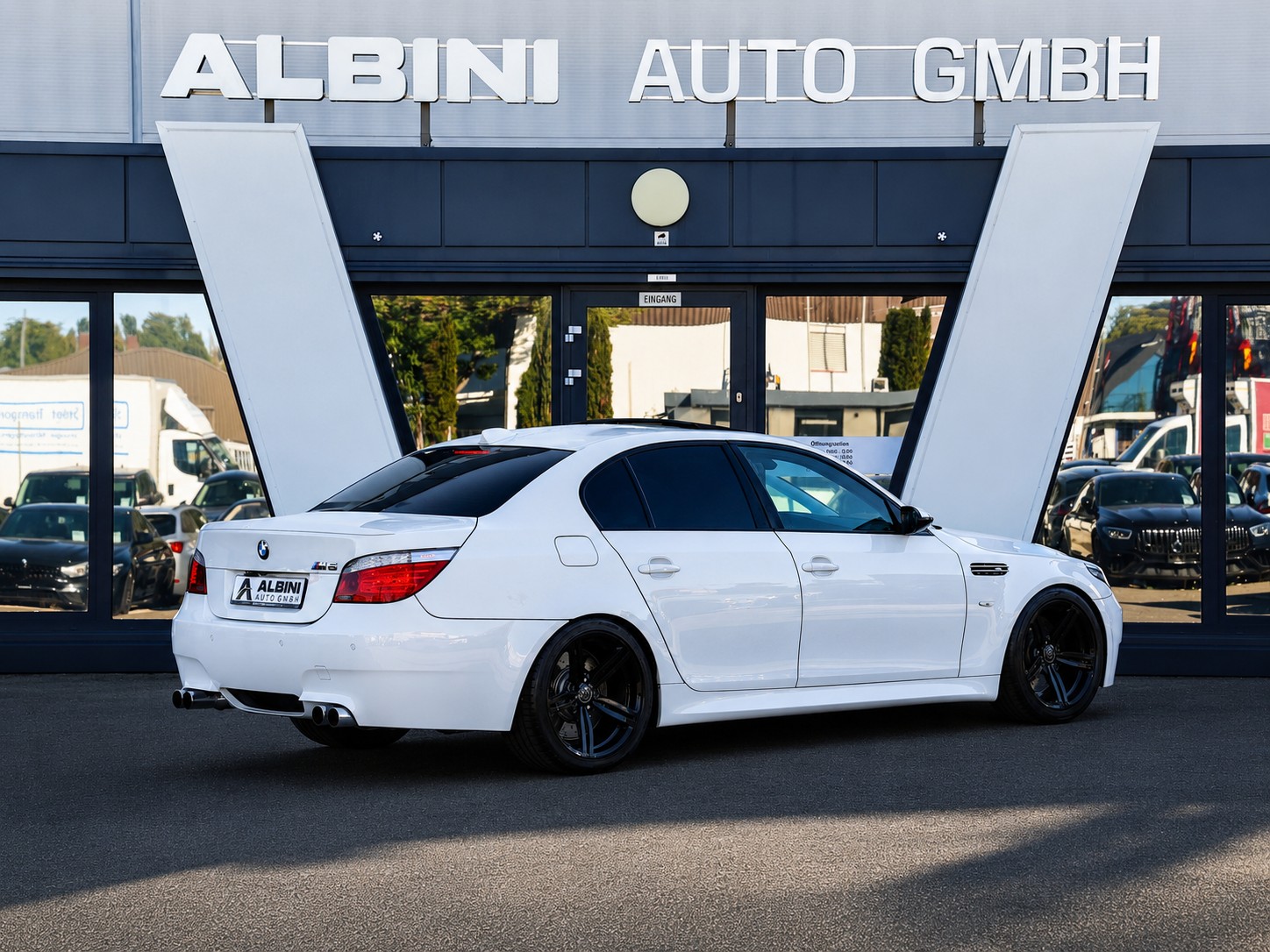 BMW M5 *CH-Fahrzeug* *frisch ab MFK* *alle Krankheiten beseitigt*-showroom-element-2