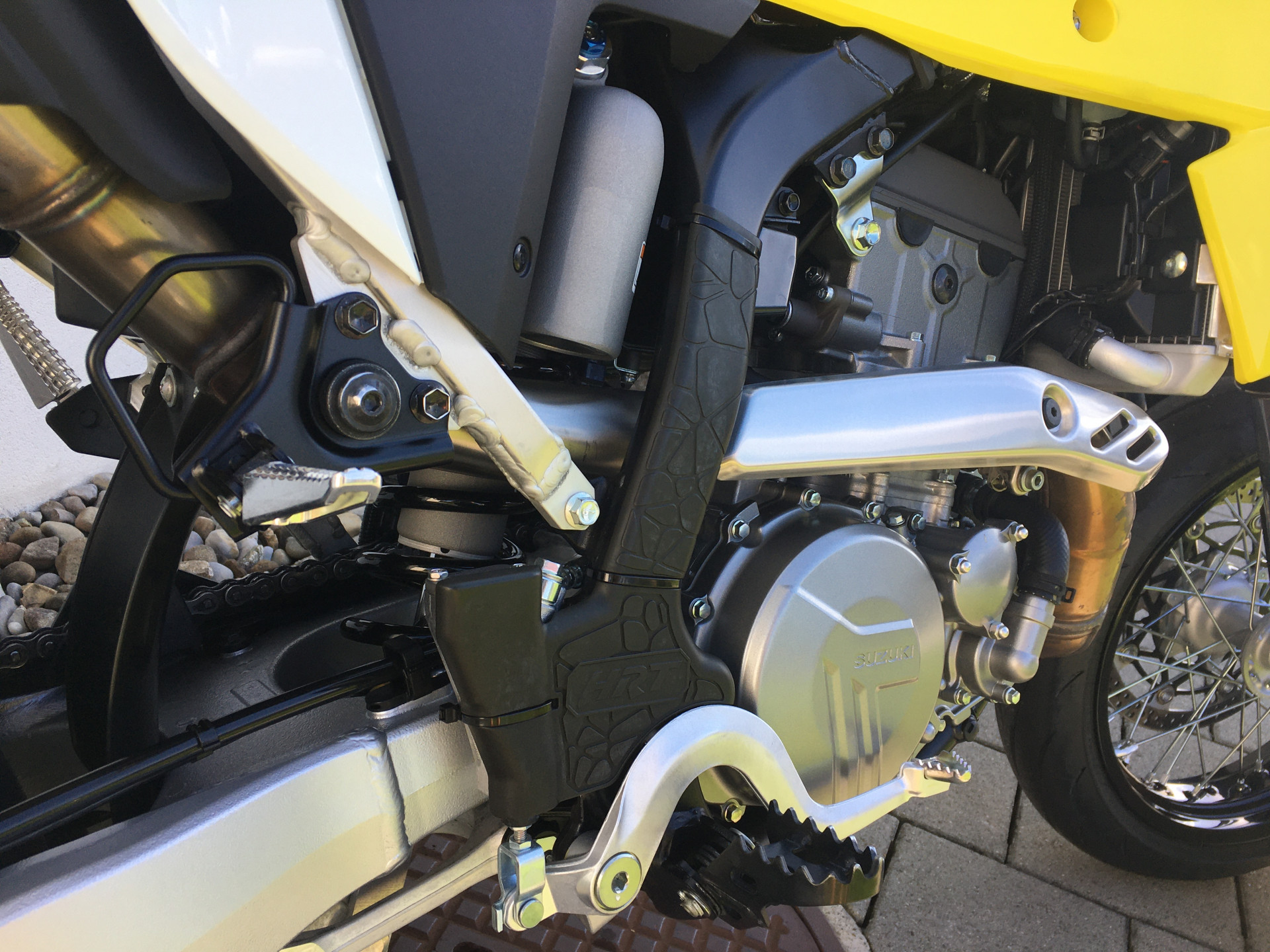 SUZUKI DR-Z4SM-image-4