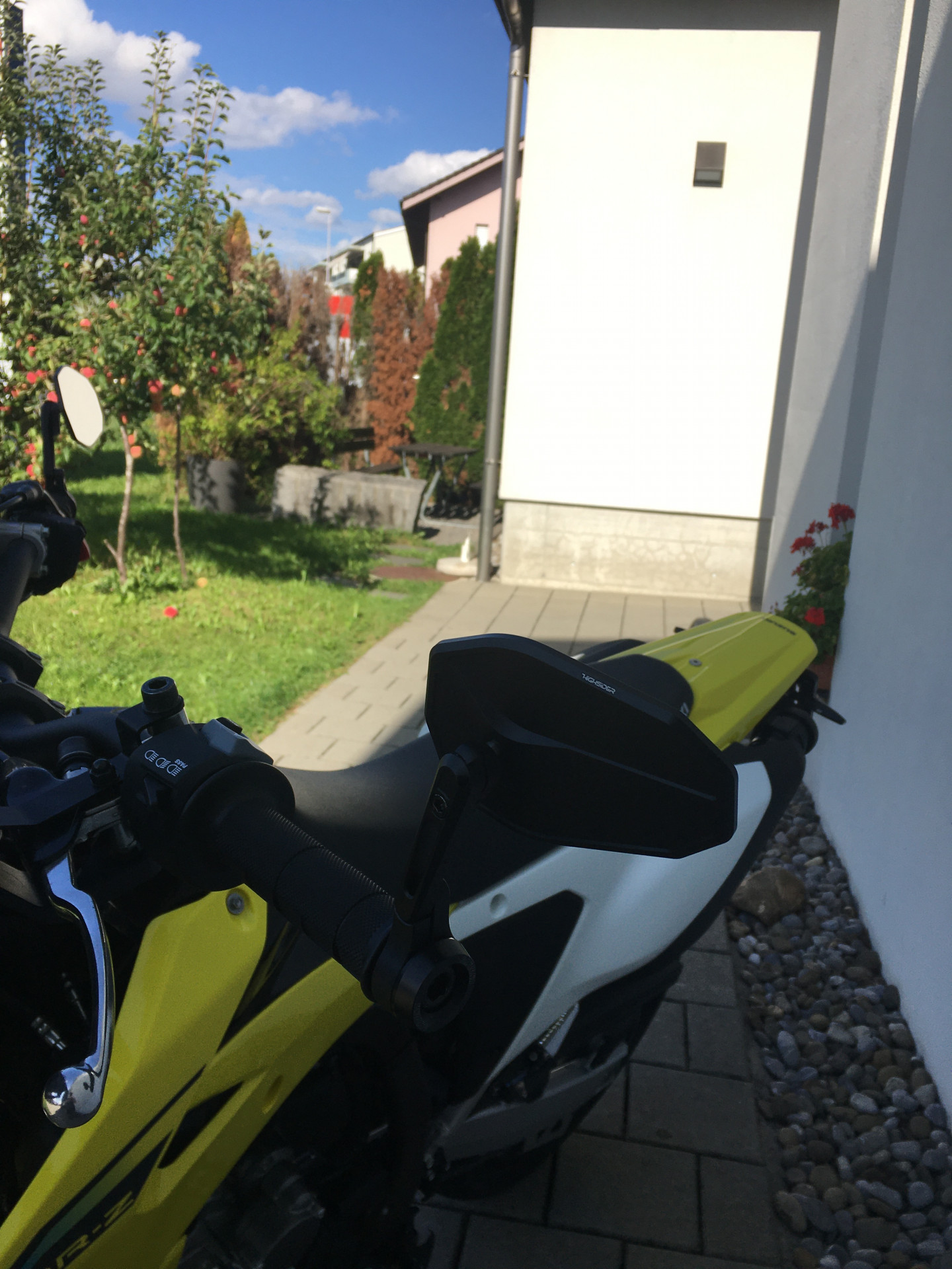 SUZUKI DR-Z4SM-image-3