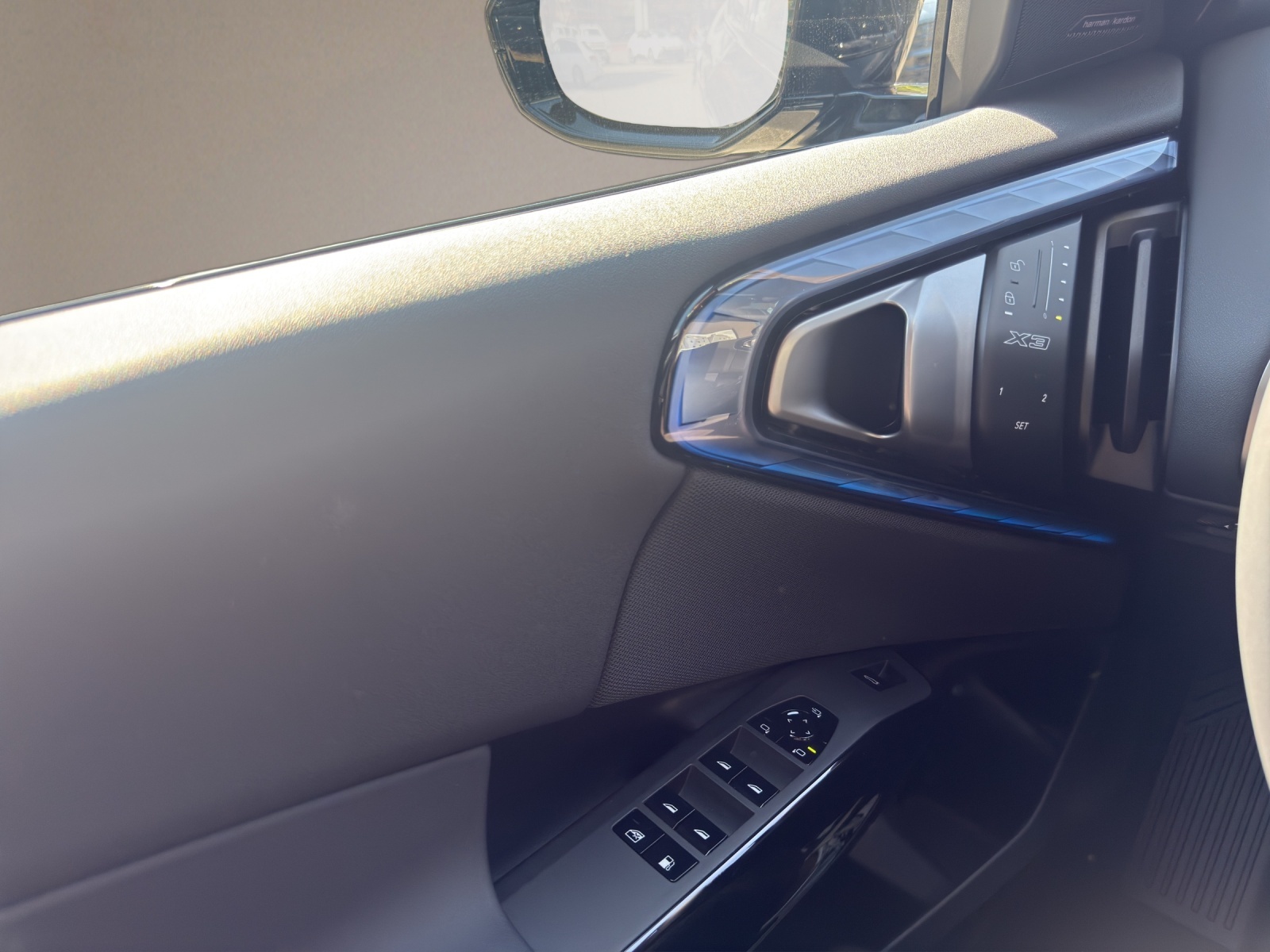 BMW X3 xDrive 30e M Sport-image-14