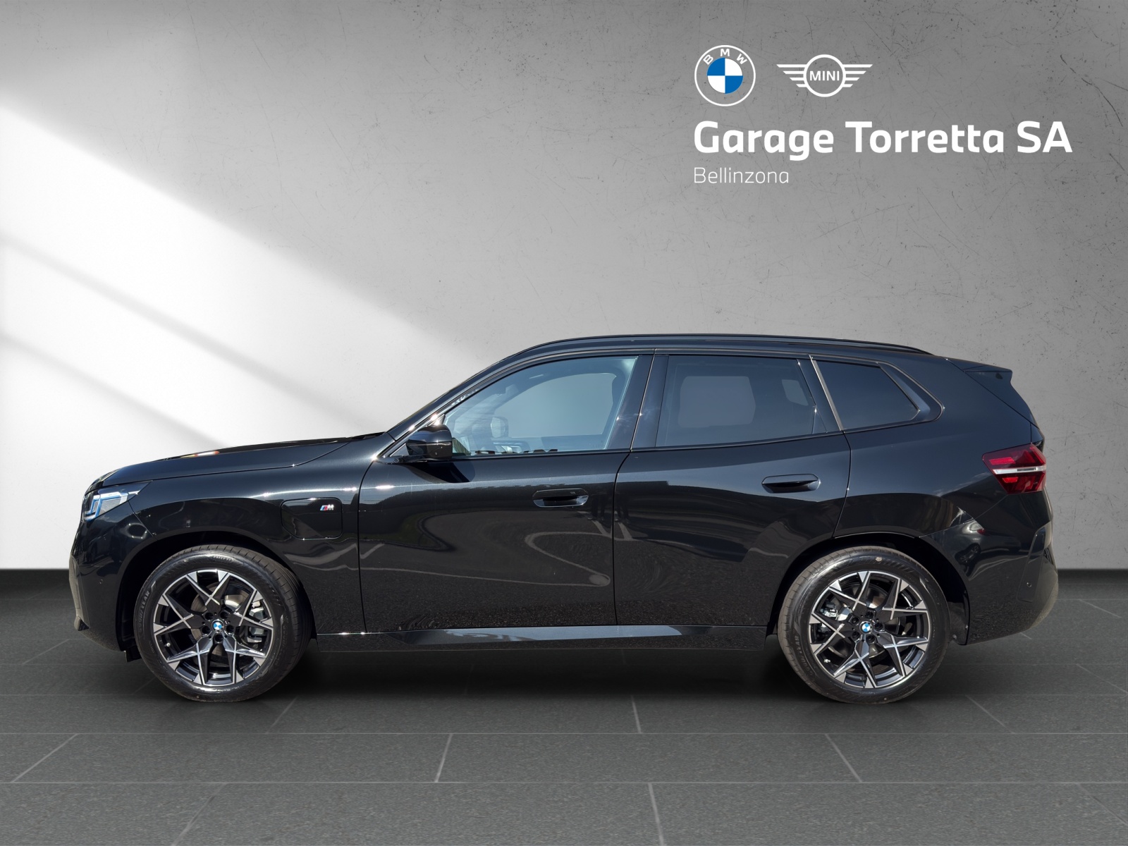 BMW X3 xDrive 30e M Sport-showroom-element-1
