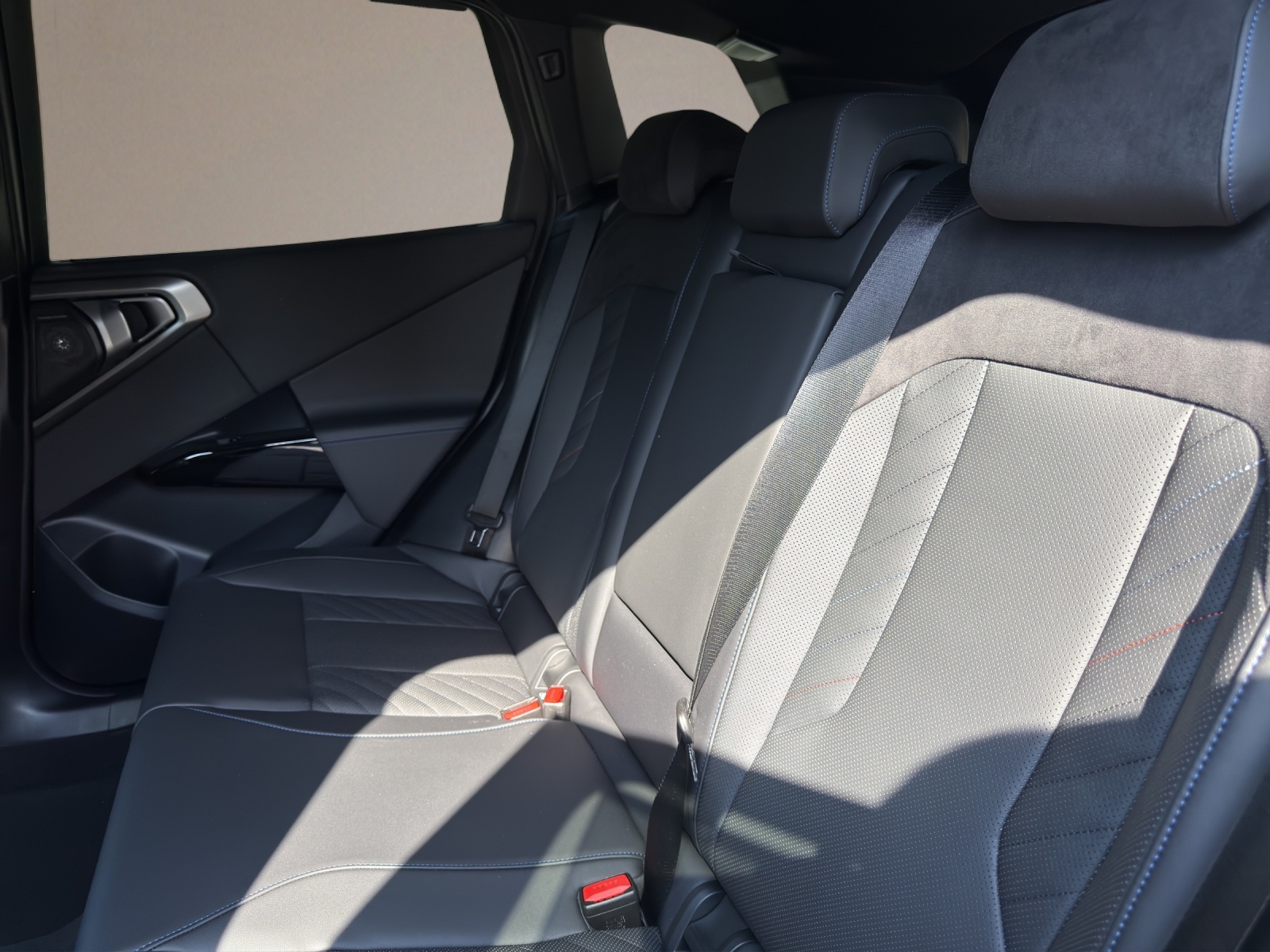BMW X3 xDrive 30e M Sport-image-16