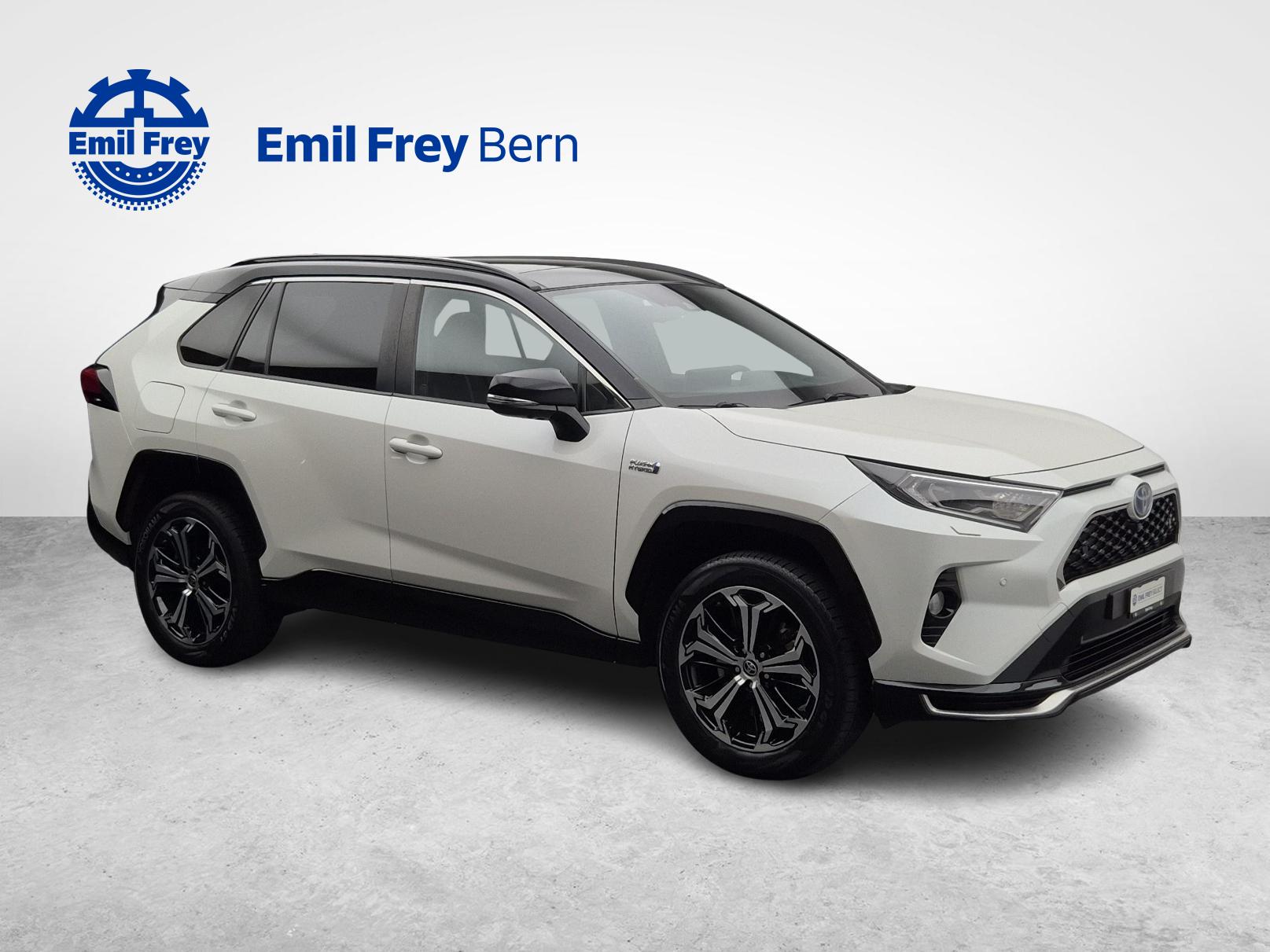 TOYOTA RAV4 2.5 Plug-In-Hybrid Platinum-showroom-element-3