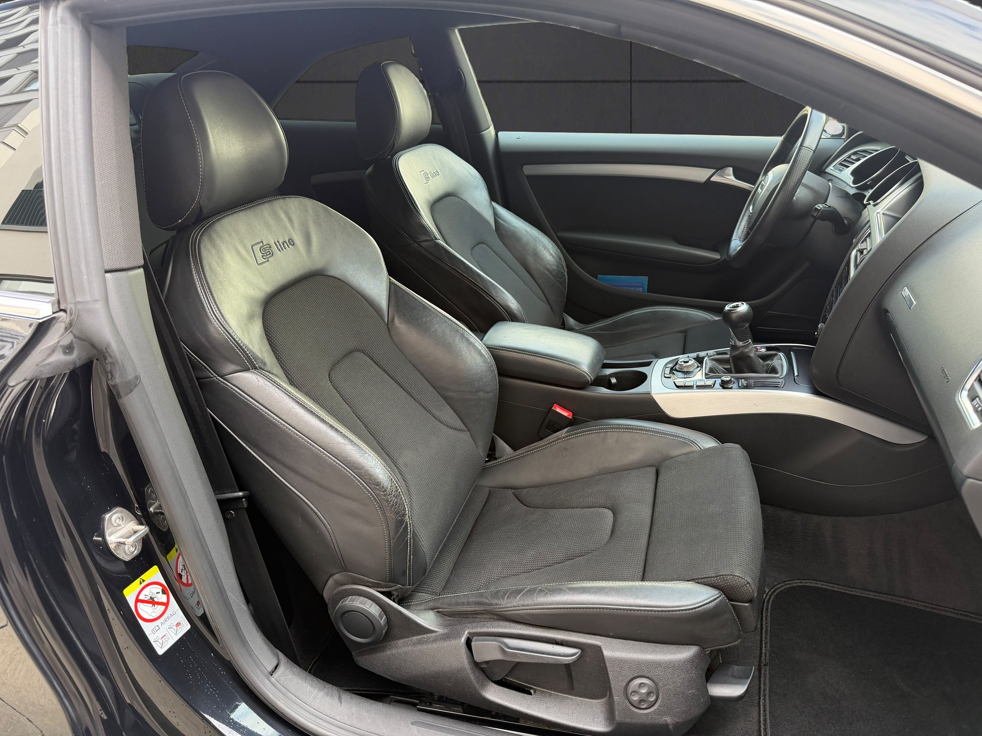 AUDI A5 Coupé 2.0 TFSI-image-13