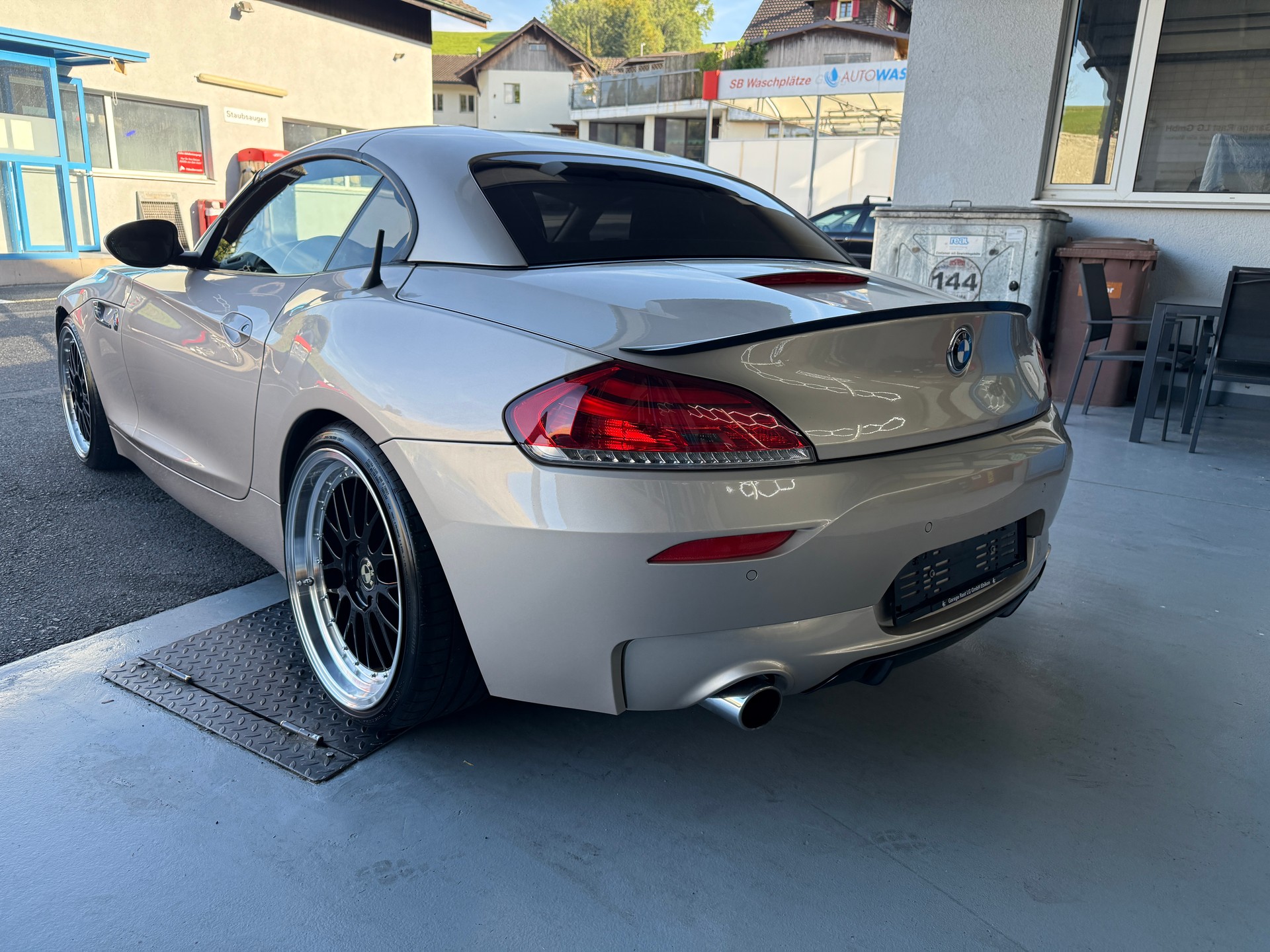 BMW Z4 sDrive35i DKG-image-5