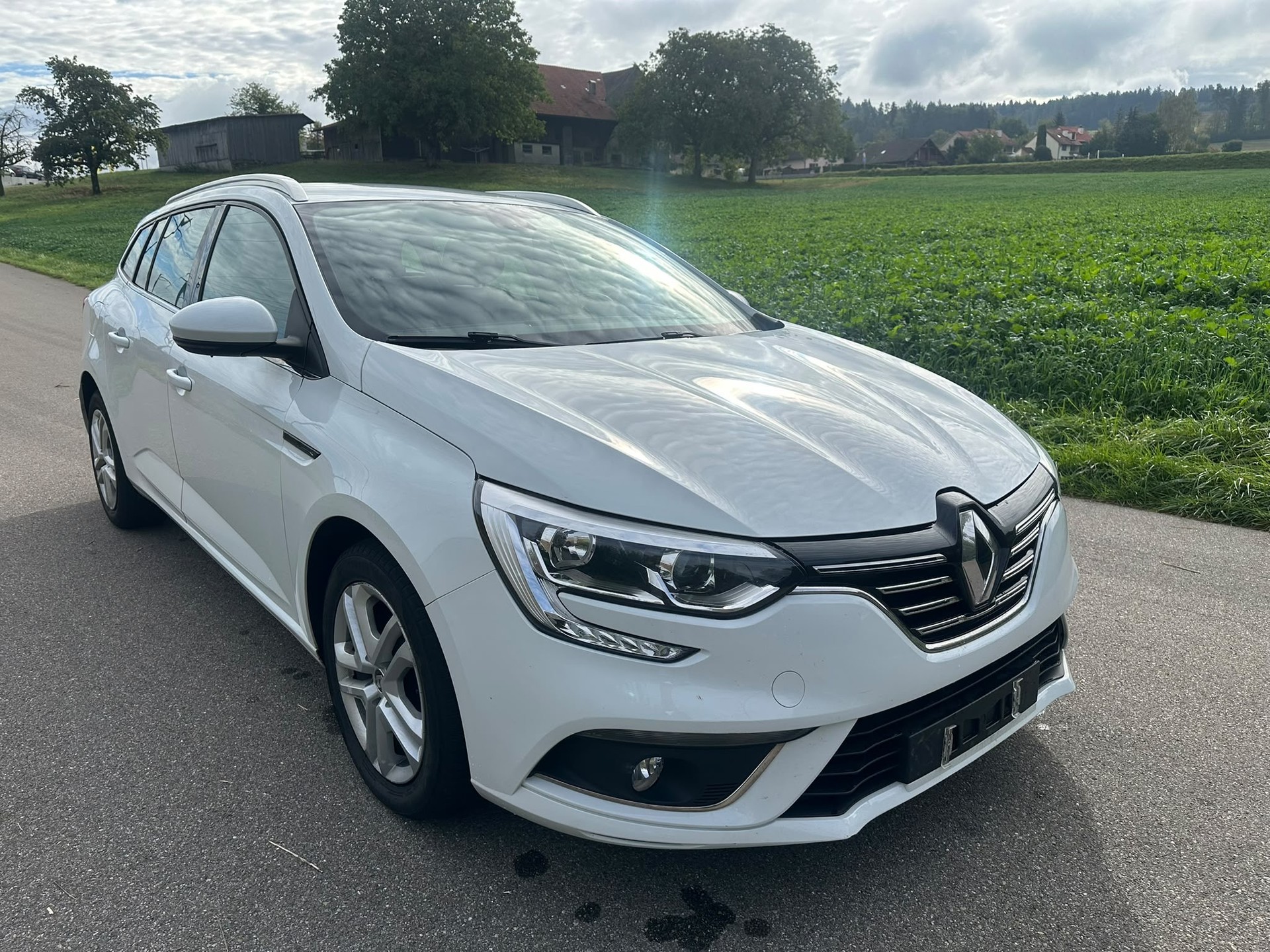 RENAULT Mégane Grandtour 1.5 dCi Business EDC-image-2