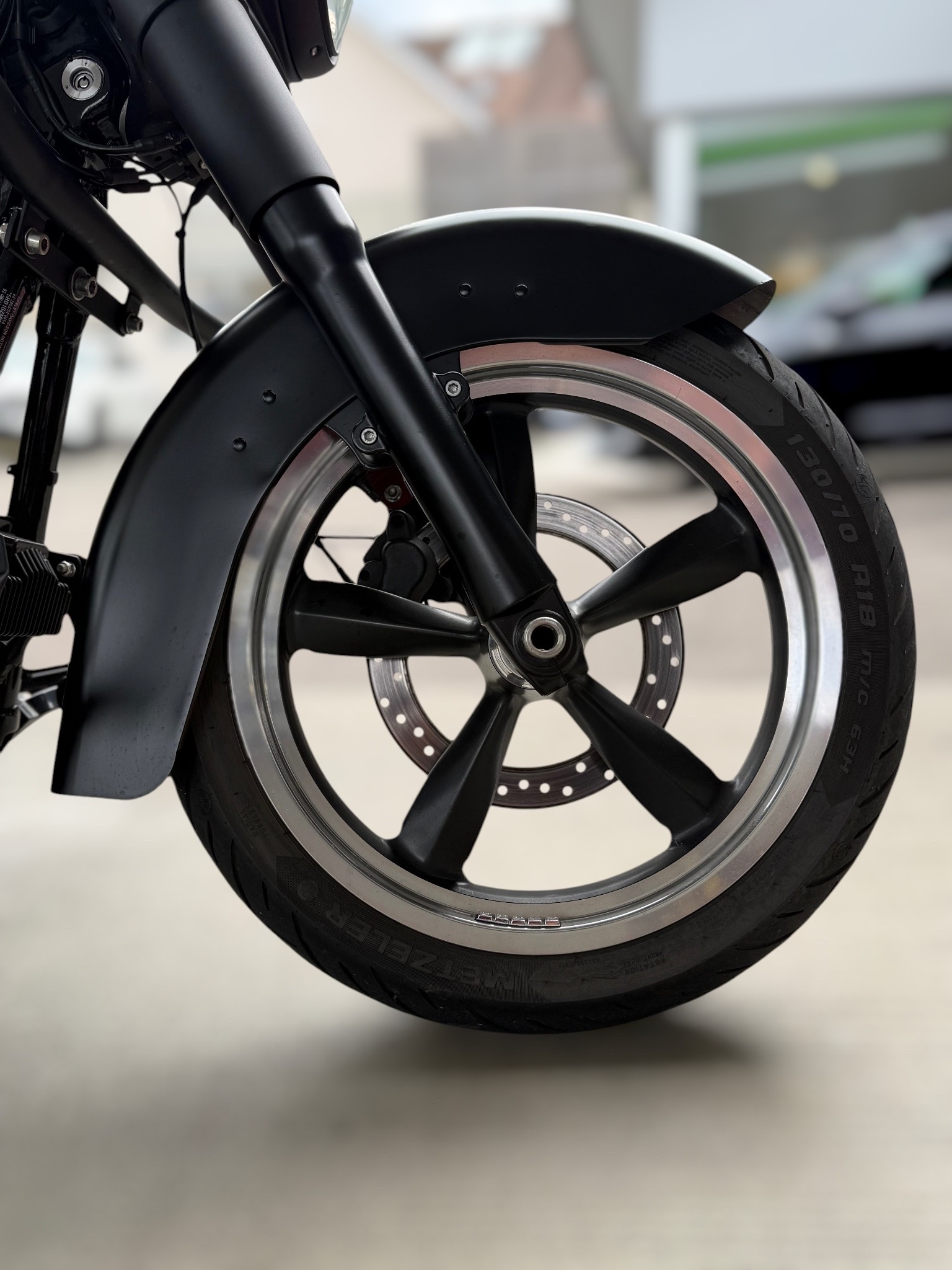 HARLEY-DAVIDSON FLD Dyna Switchback ABS-image-6