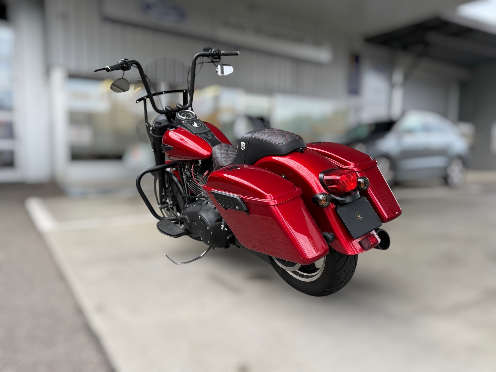HARLEY-DAVIDSON FLD Dyna Switchback ABS-image-9